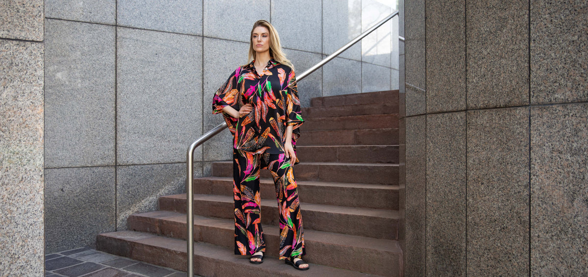 Travel in Style: The Ultimate Capsule Wardrobe for Mature Women