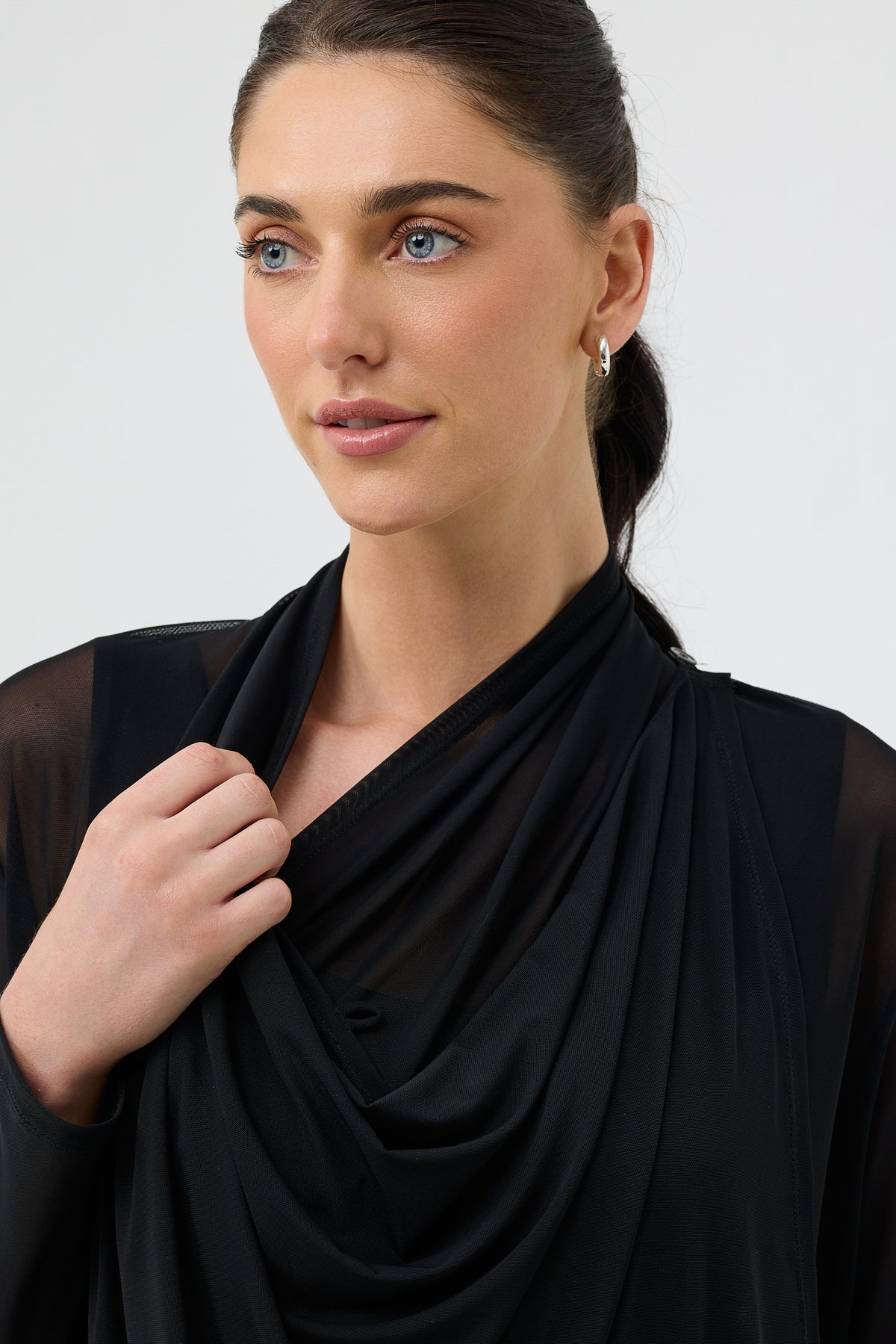 MESH WRAP TOP