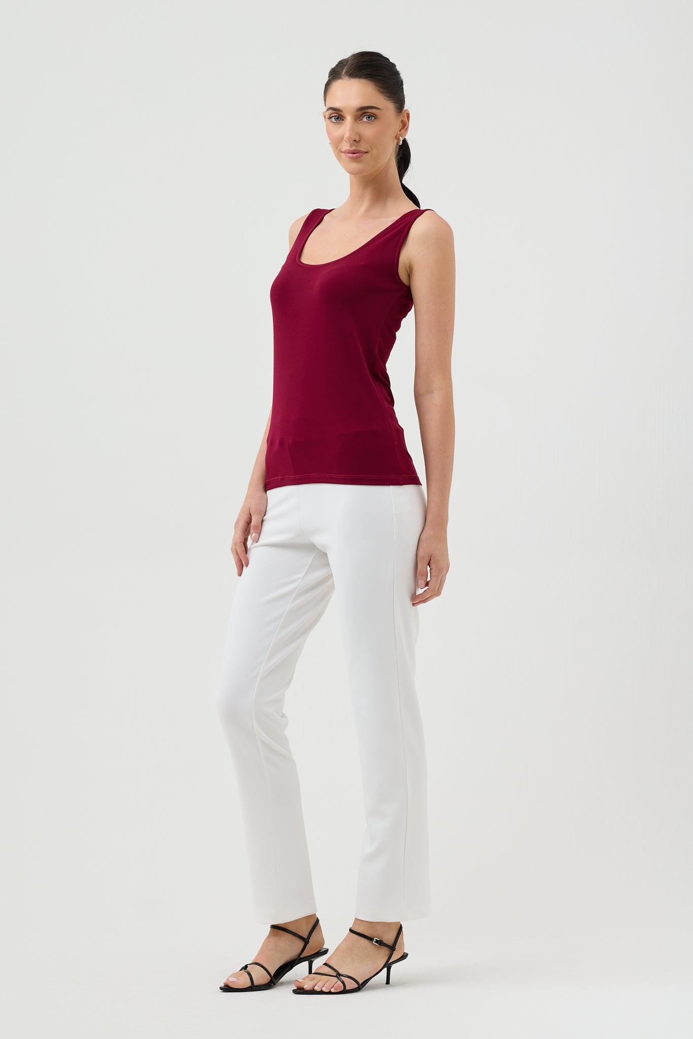 SCOOP NECK TANK