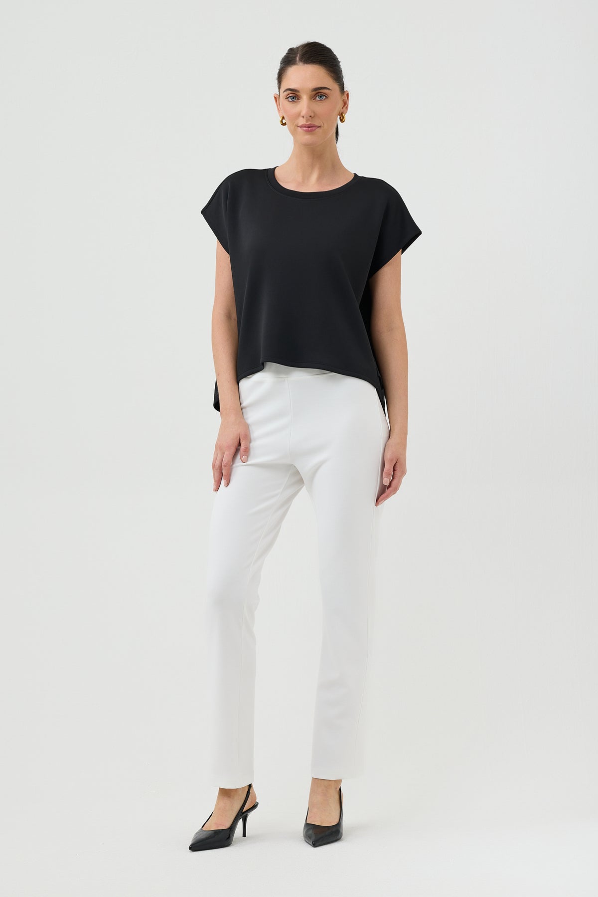 UPTOWN TEE