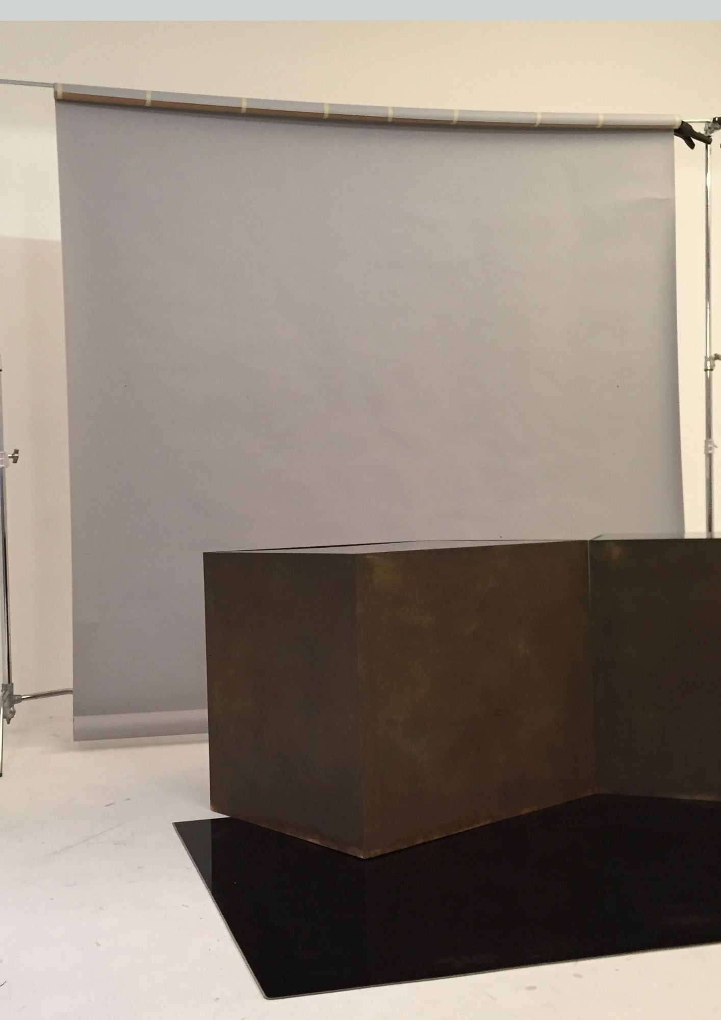 LARGE DISPLAY BOX