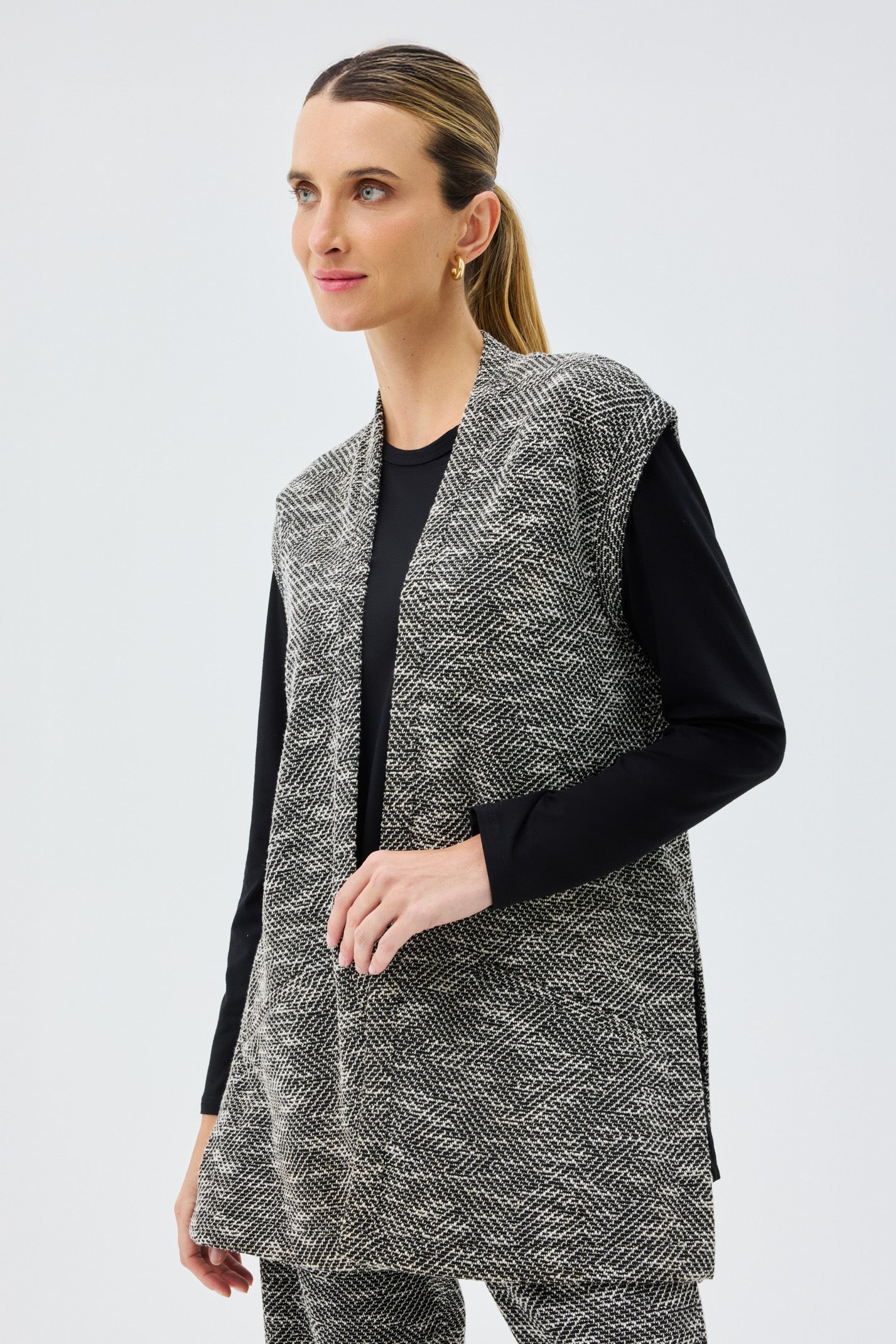 ELLIS BOUCLE VEST