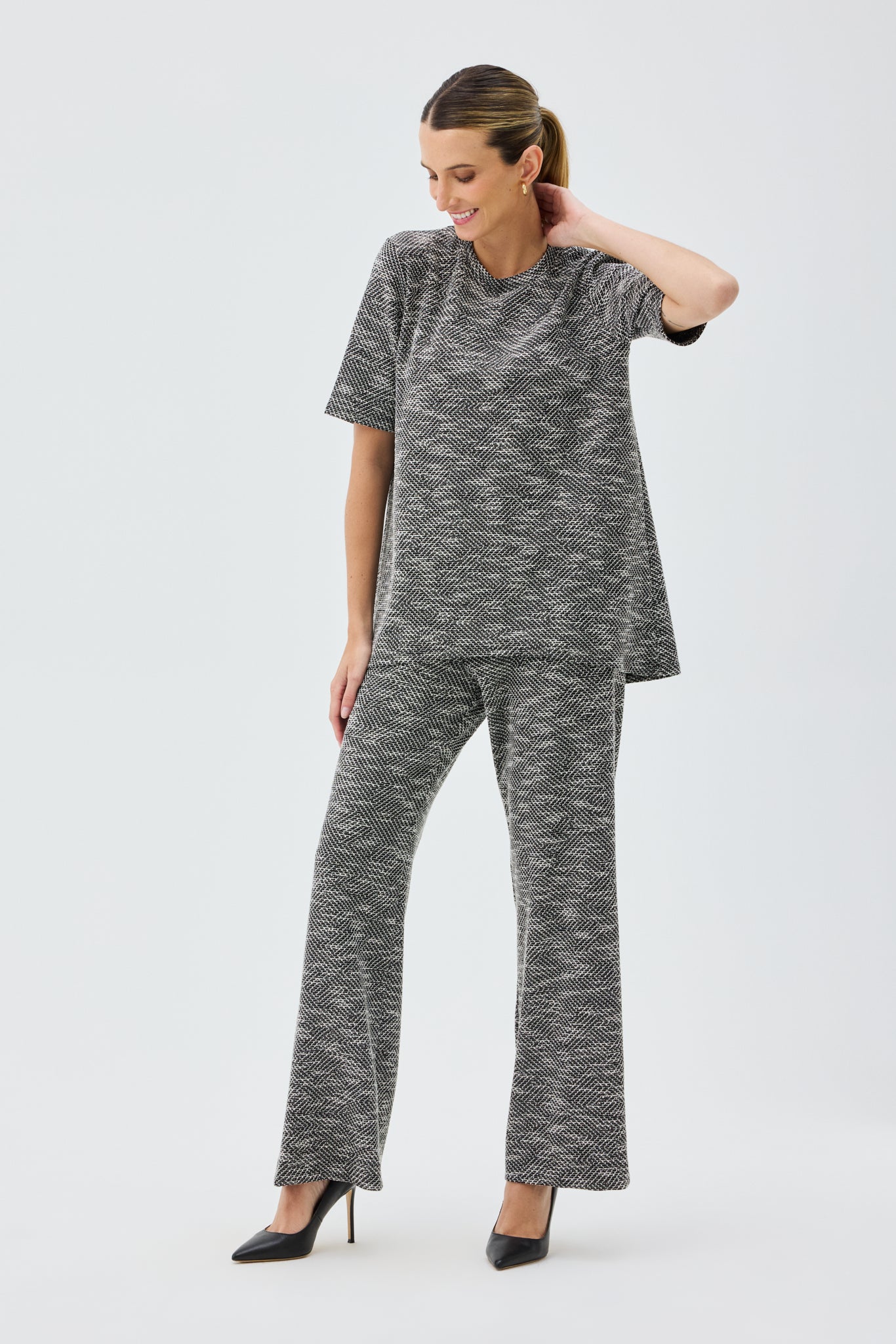 ELLIS BOUCLE TOP