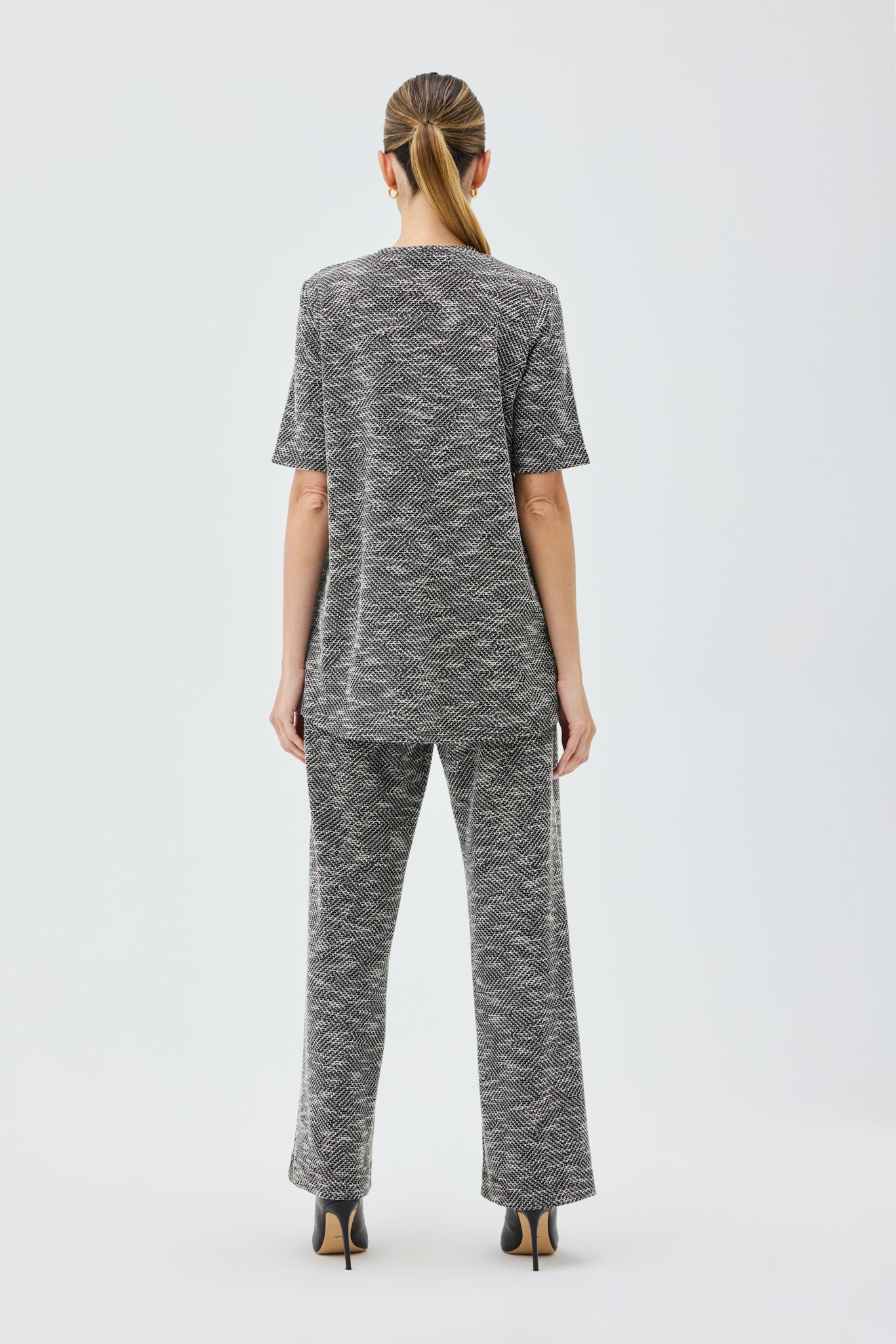 ELLIS BOUCLE TOP