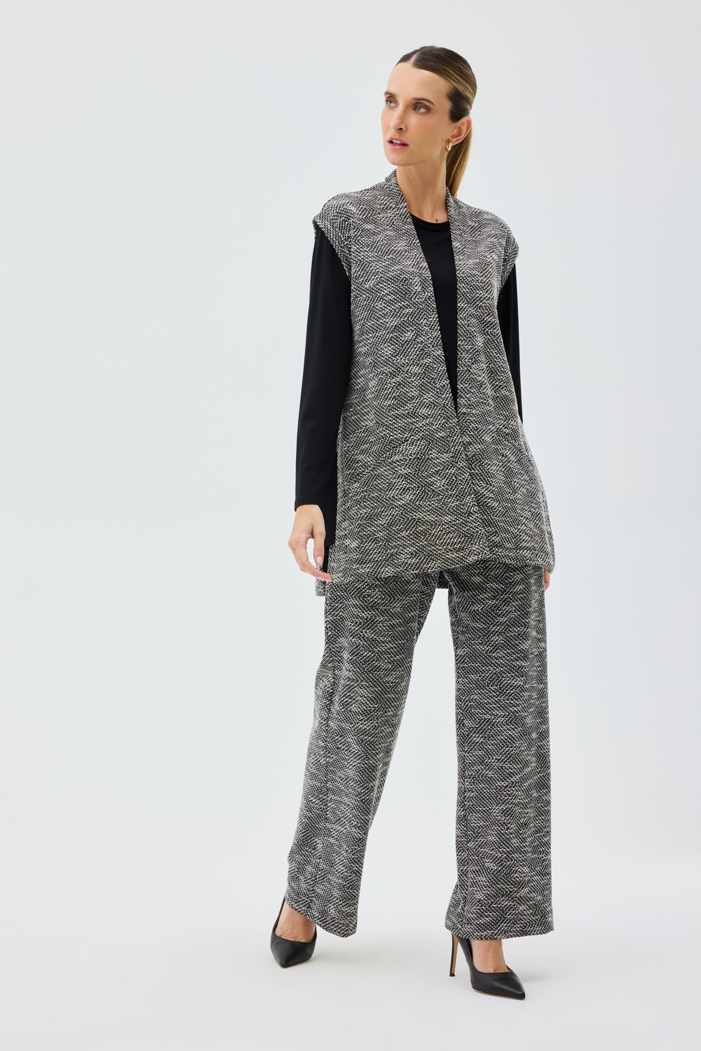 ELLIS BOUCLE VEST