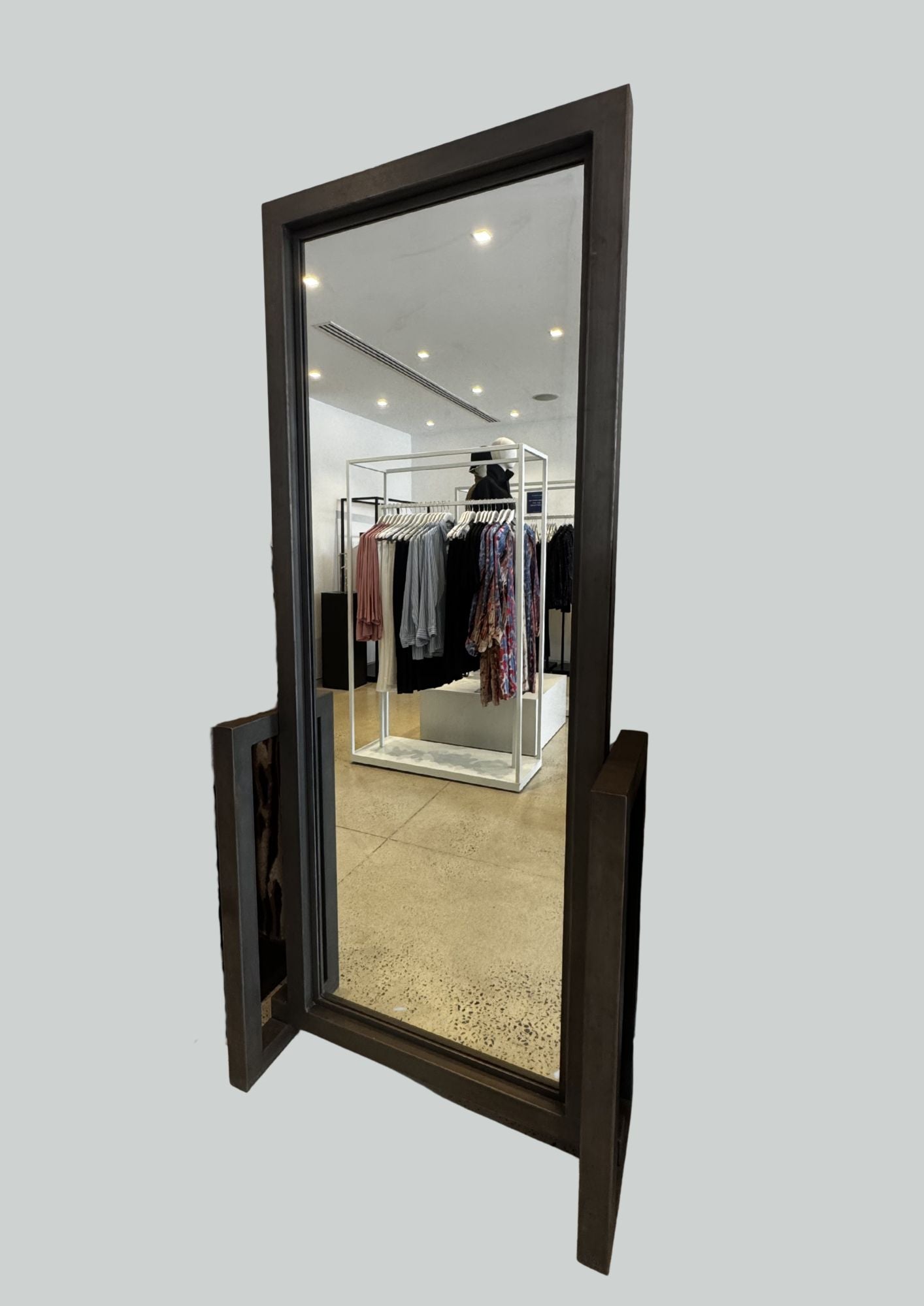 MIRROR