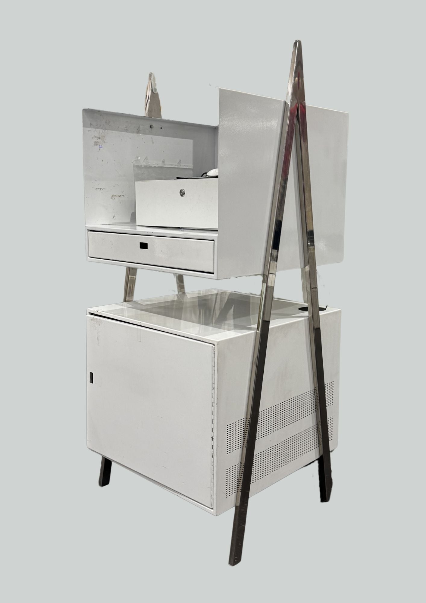 WORK DESK