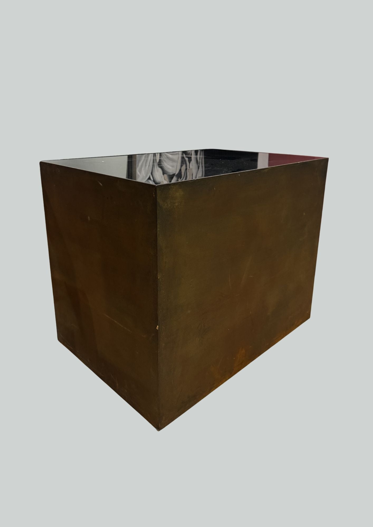 LARGE DISPLAY BOX
