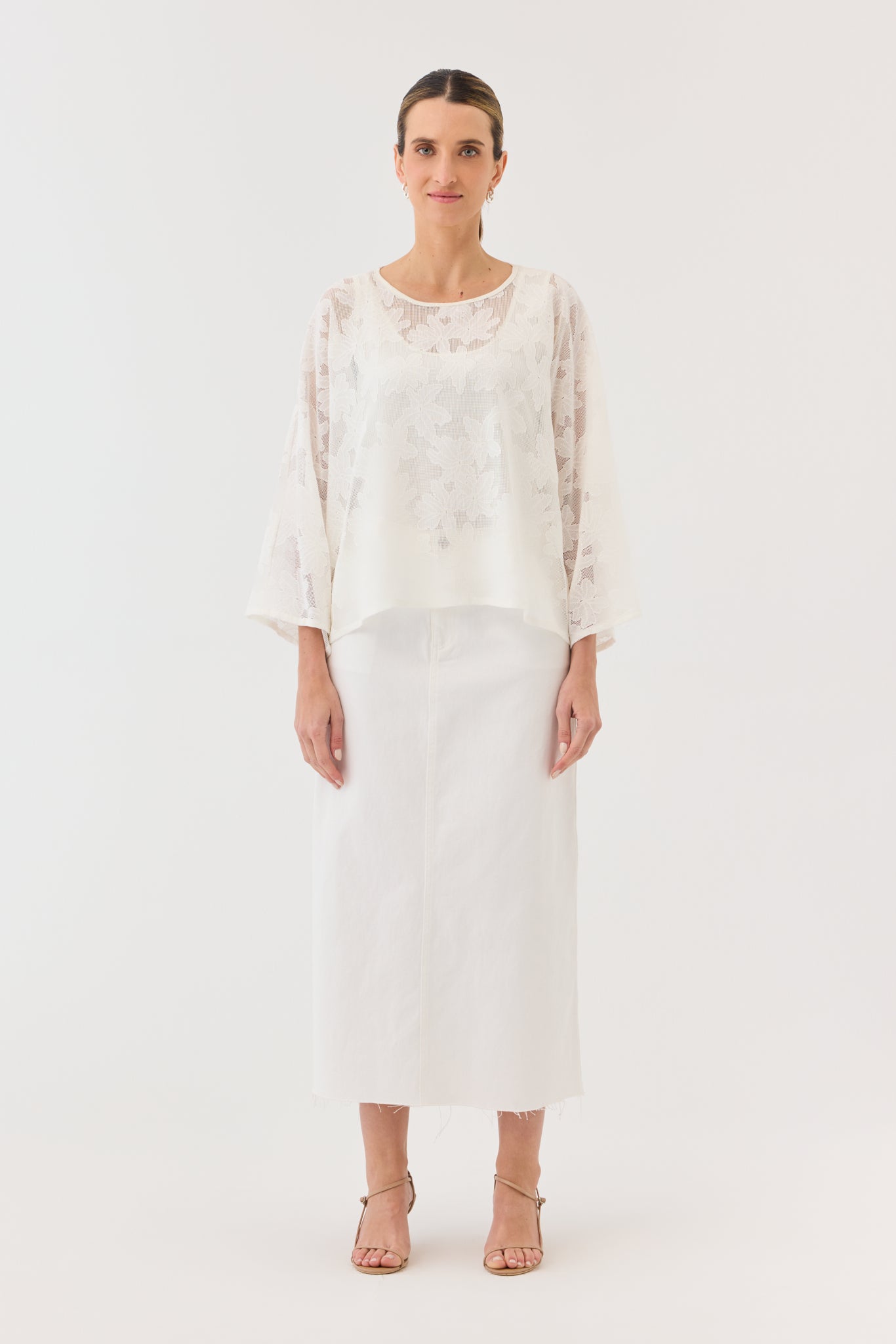 GRACE LACE TOP