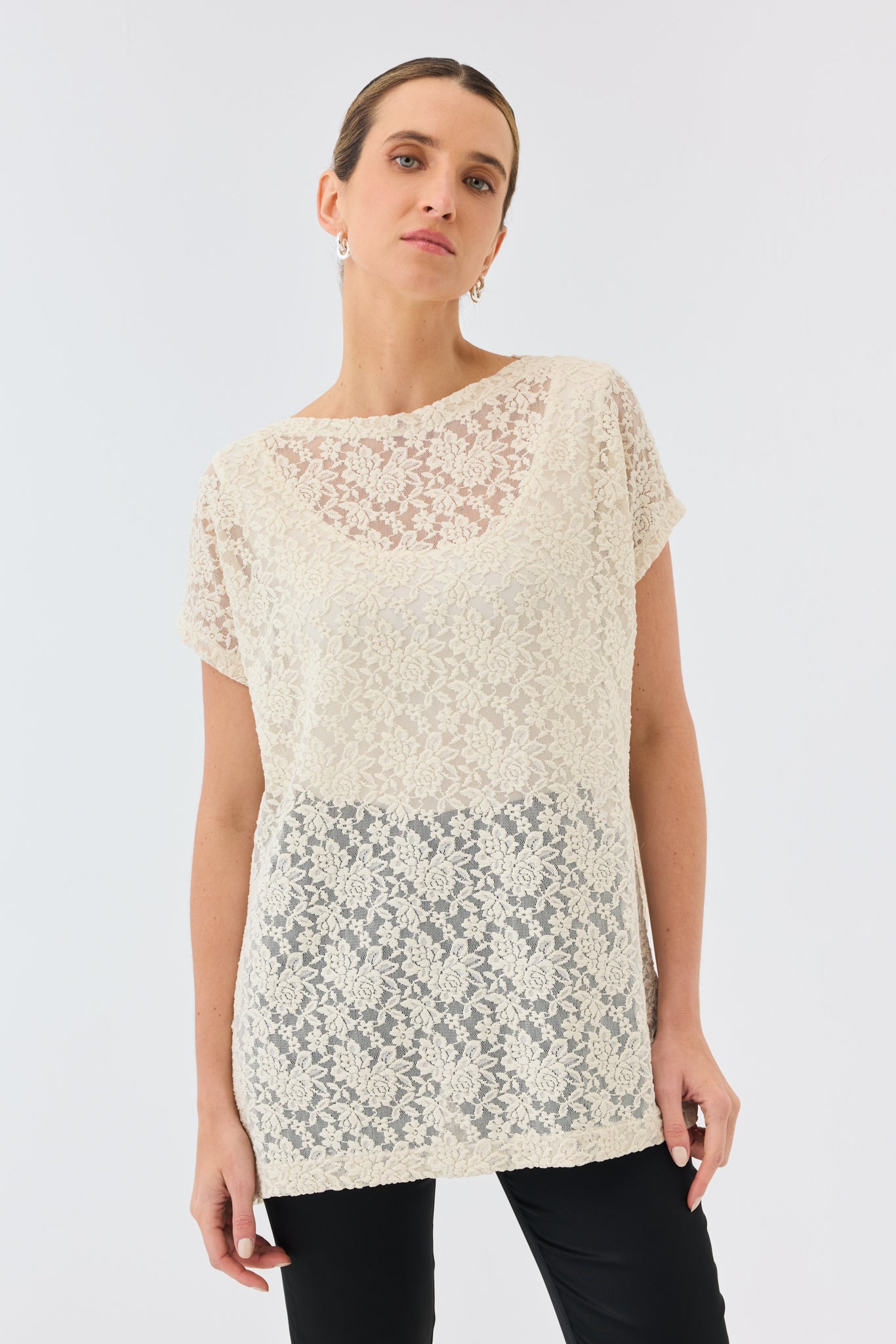 MYSTIQUE LACE TEE