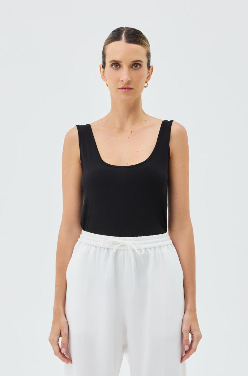 SCOOP NECK TANK