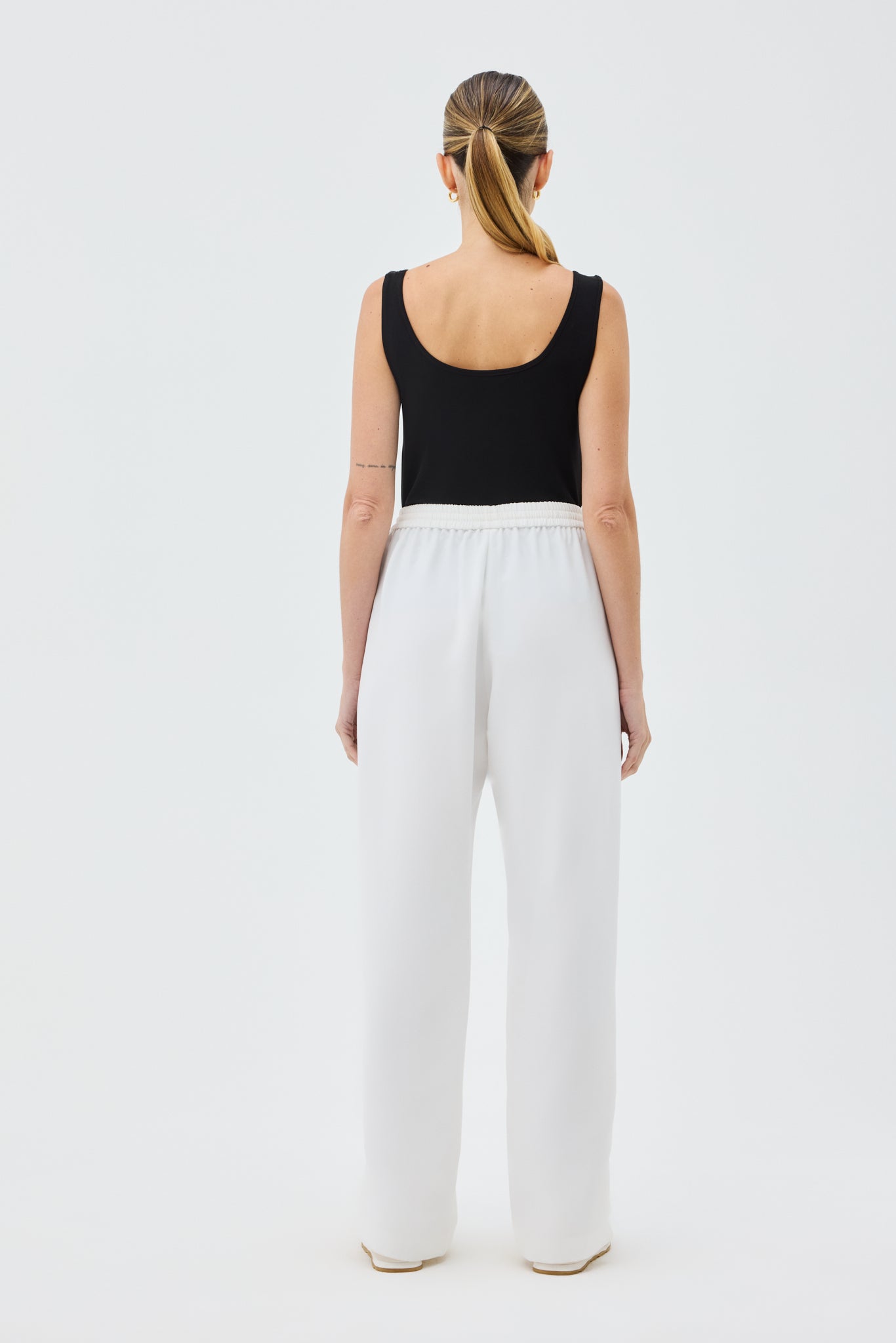 SCOOP NECK TANK