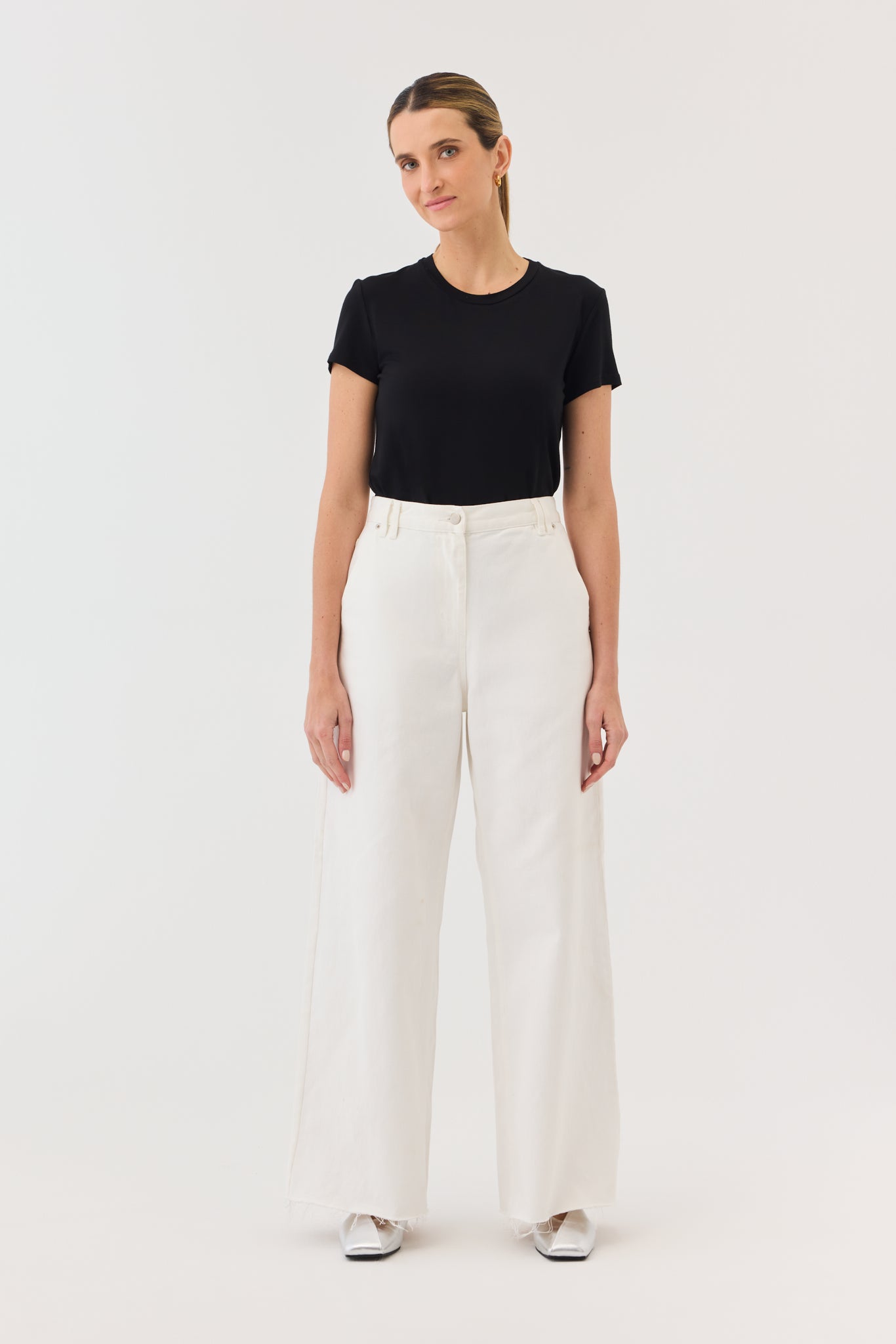 ESSENCE JEANS