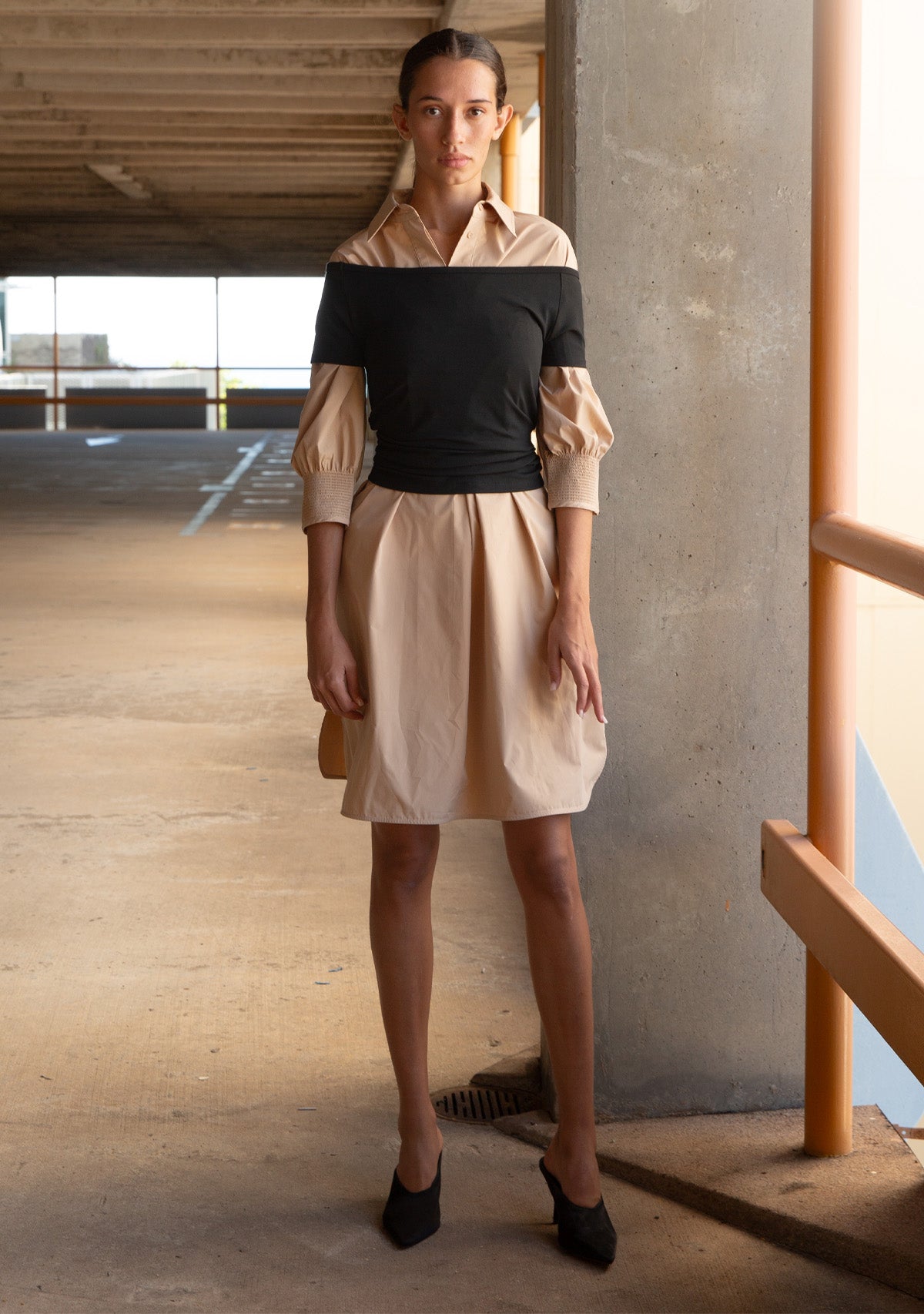 METROPOLITAN TOP