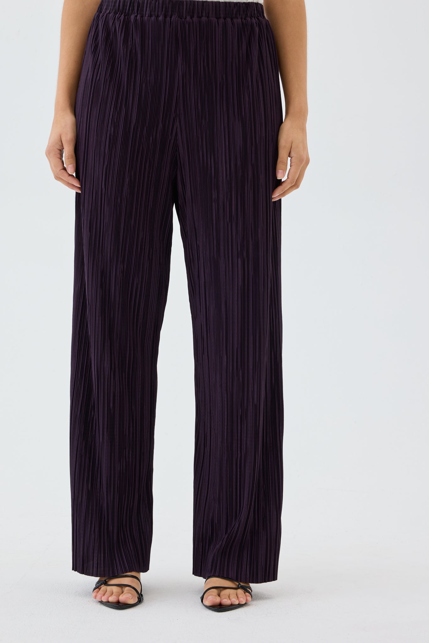 ESTER PLEATED PANT