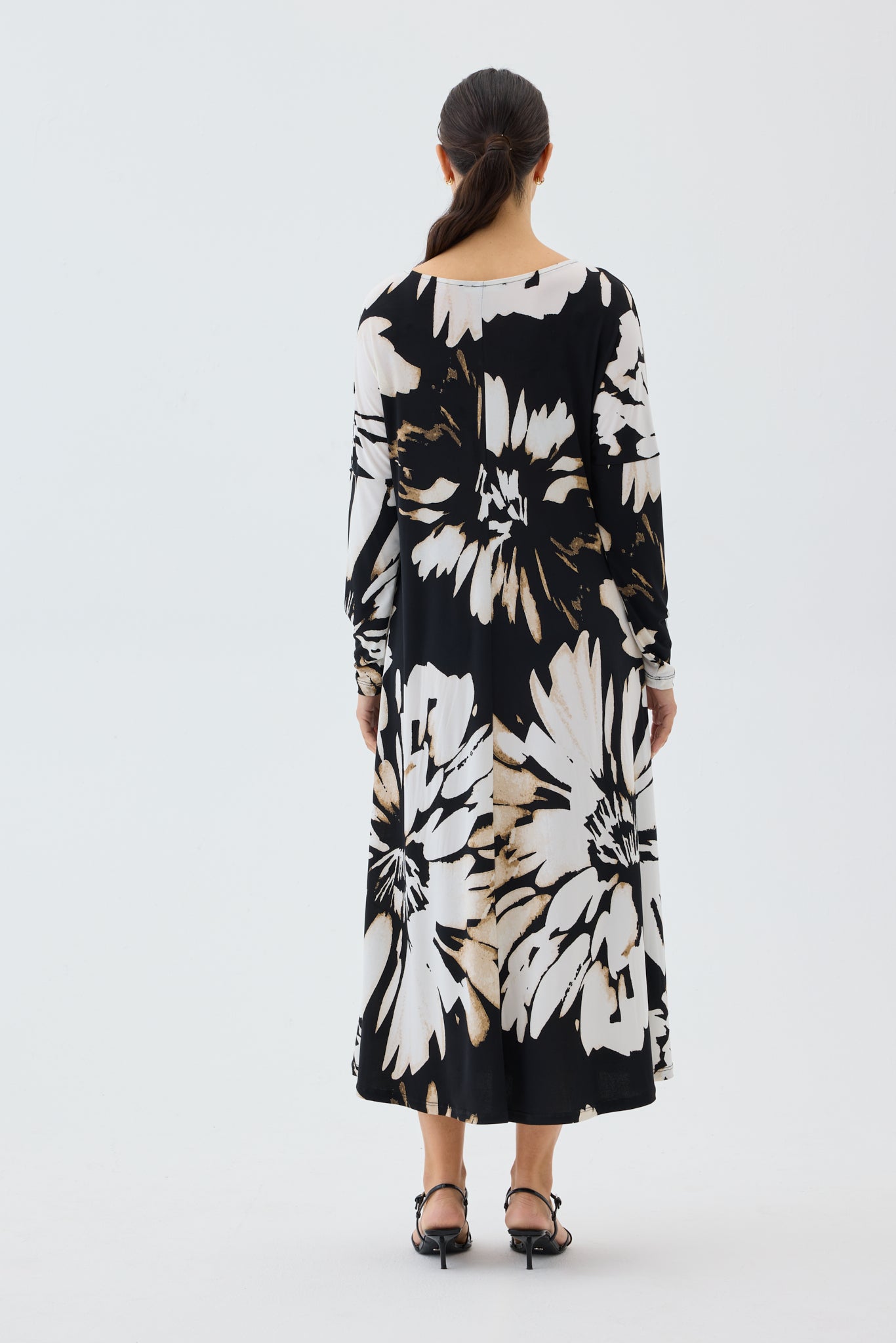 FLORA L/S SWING DRESS