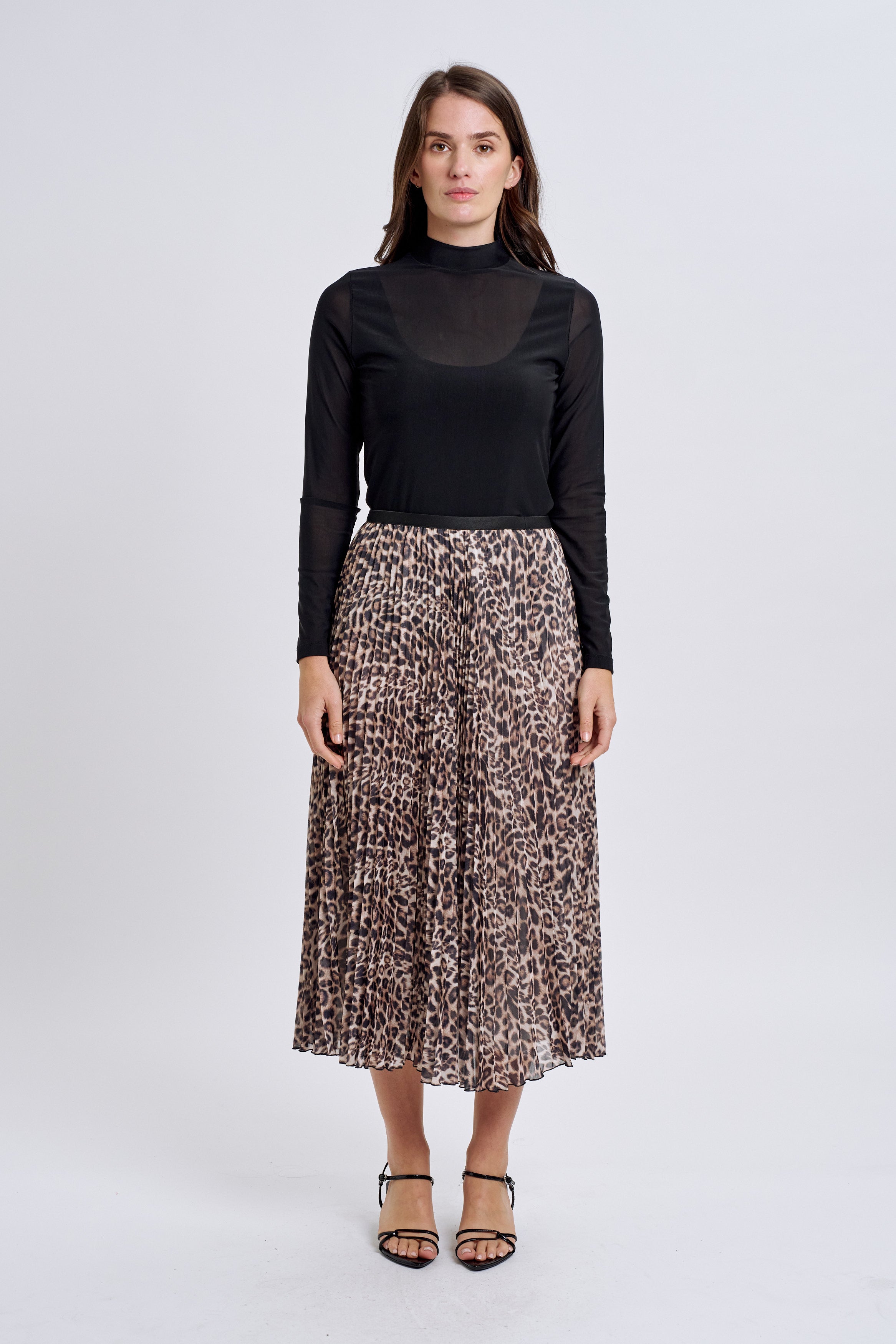 FIERCE PLEATED SKIRT