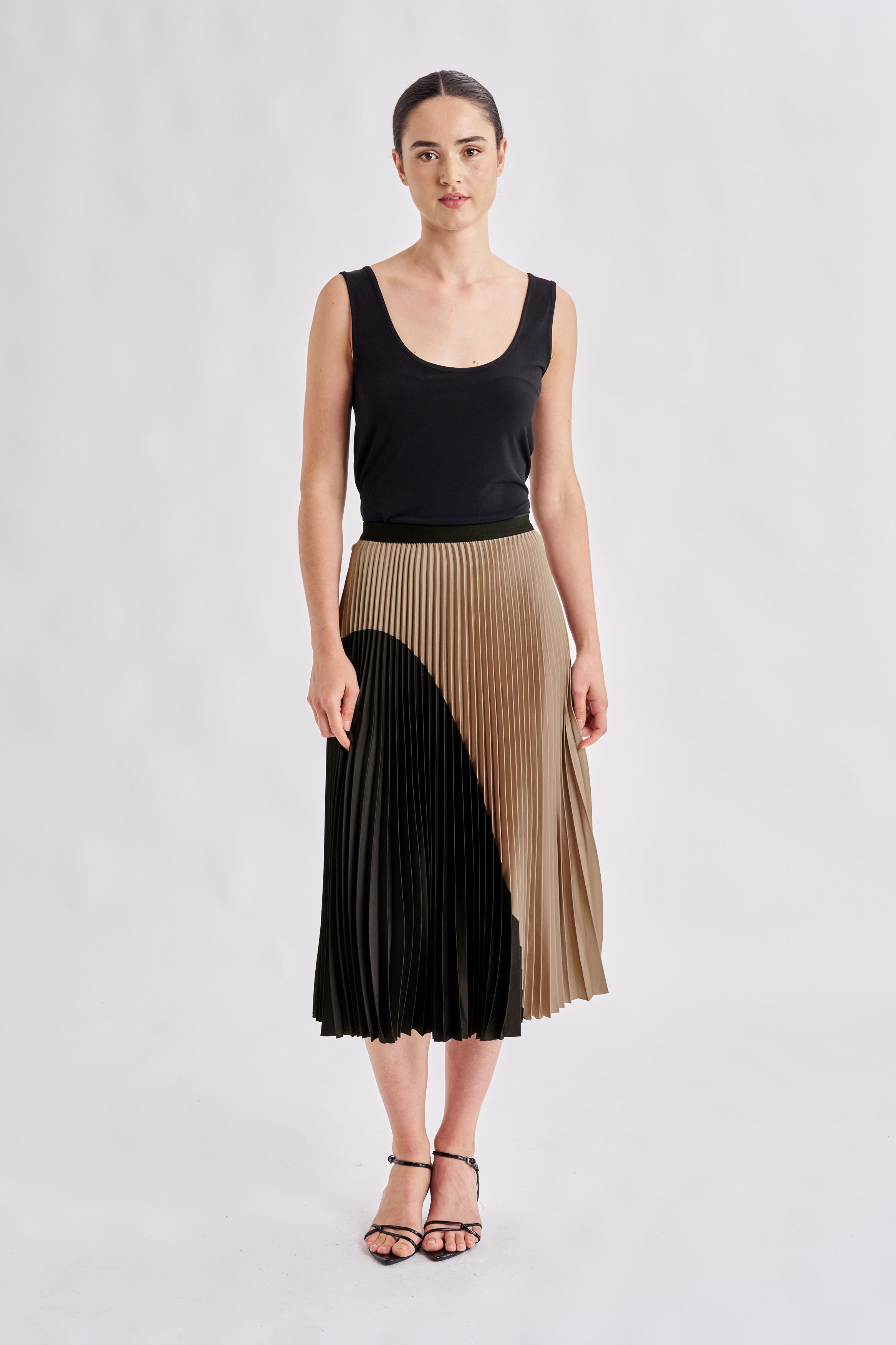 SPHERE PLEATED SKIRT
