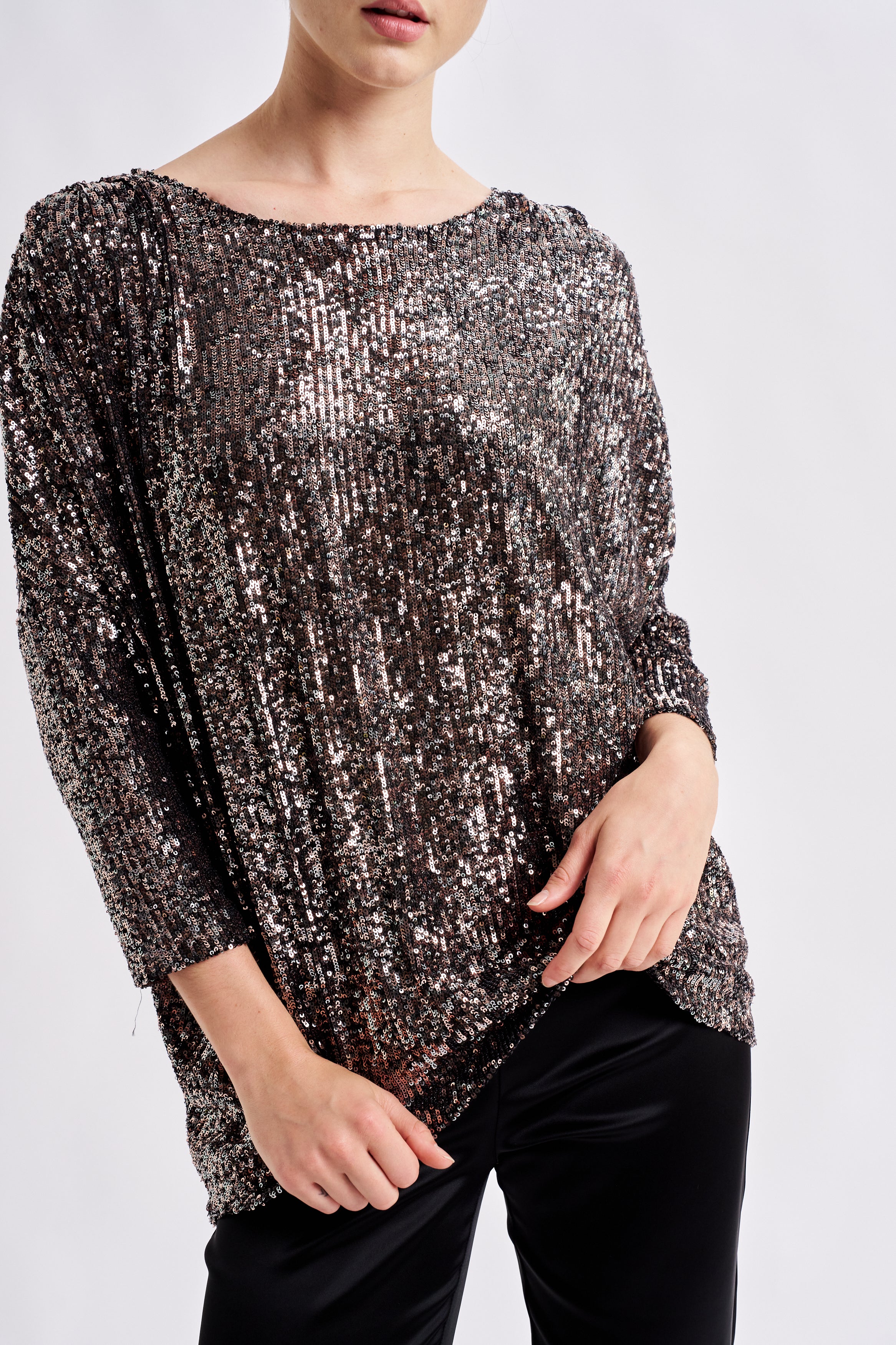 SEQUIN SASSY TOP