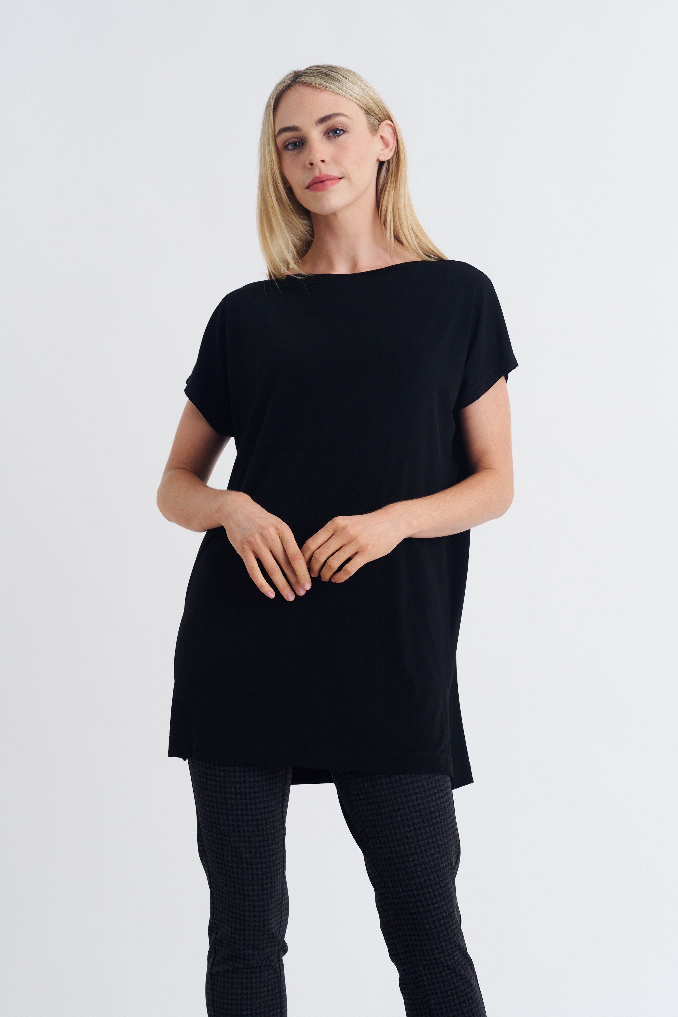BOATNECK TEE