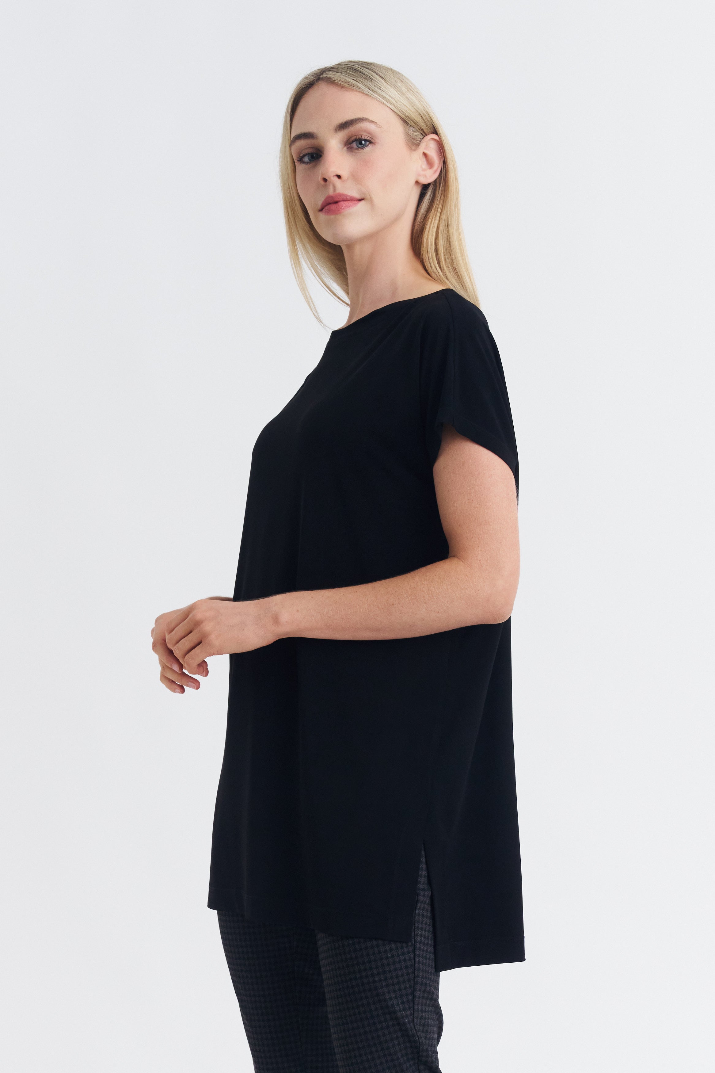 BOATNECK TEE