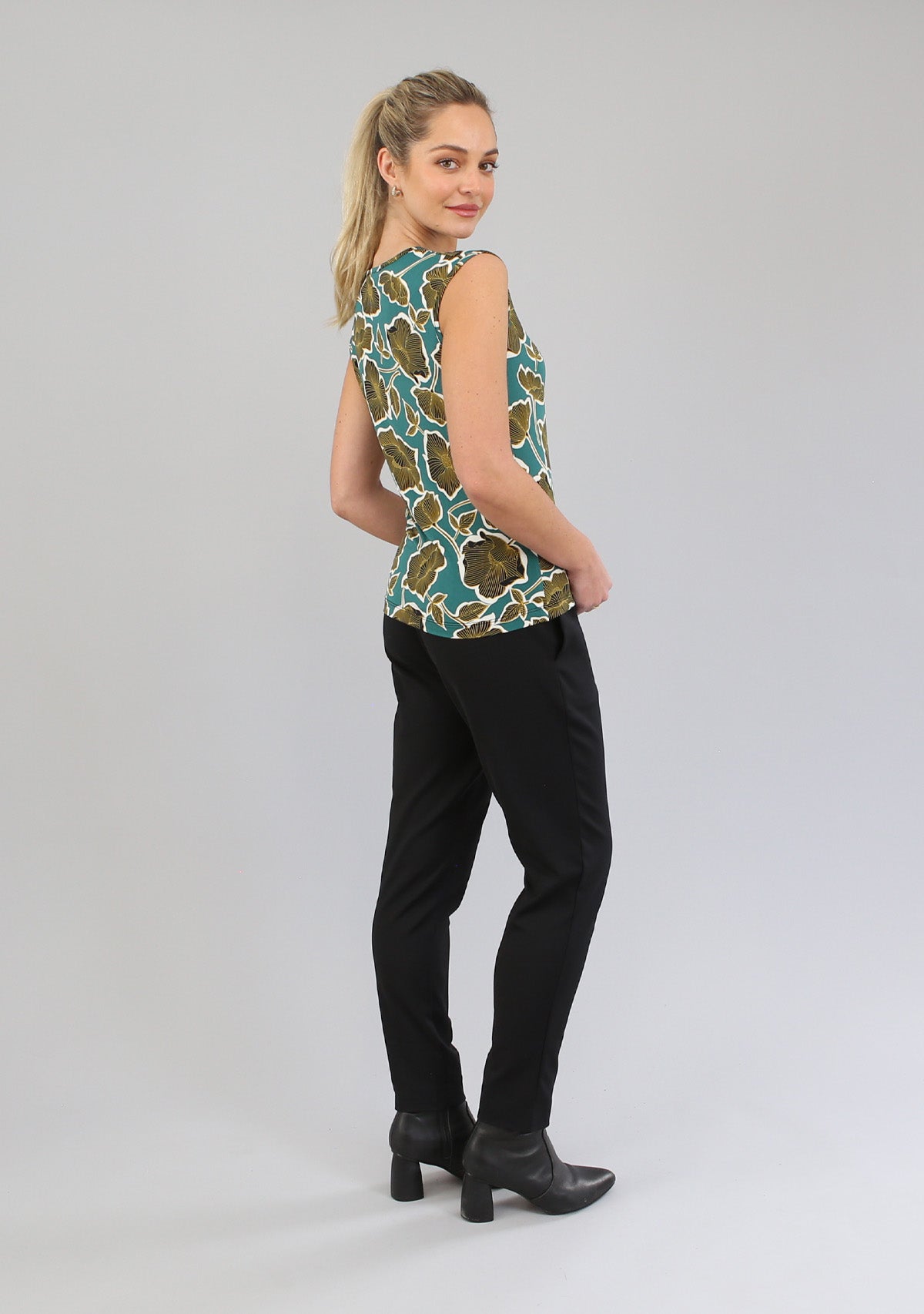 ELLIDY MUSCLE TOP