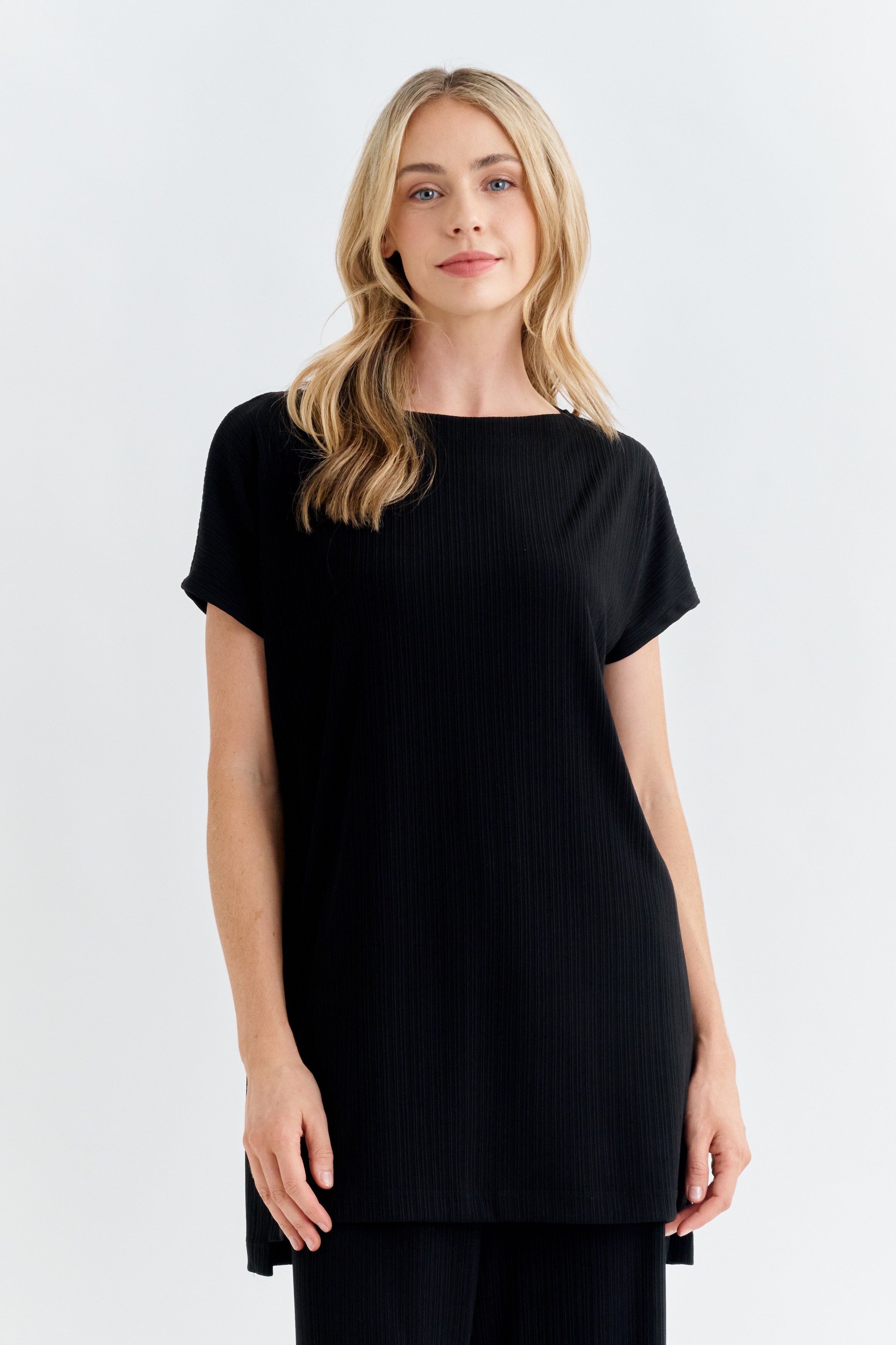 LUXE BOATNECK TOP