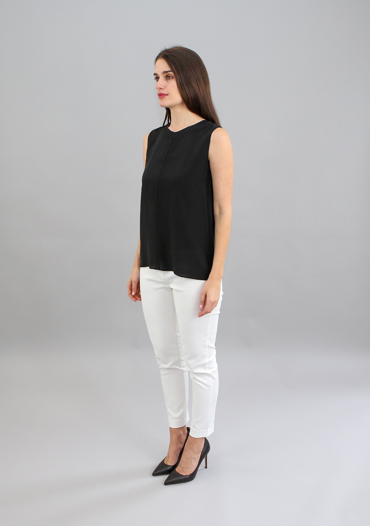 STAND OUT TANK