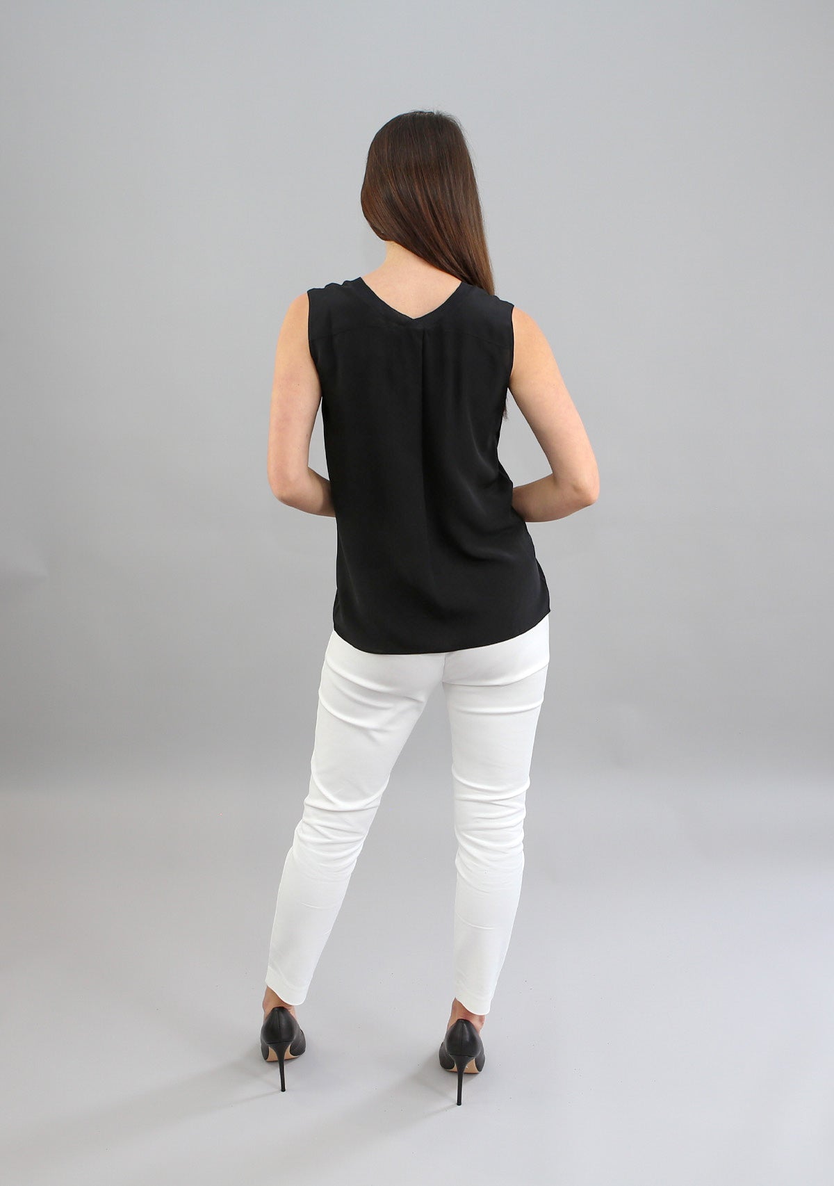 STAND OUT TANK