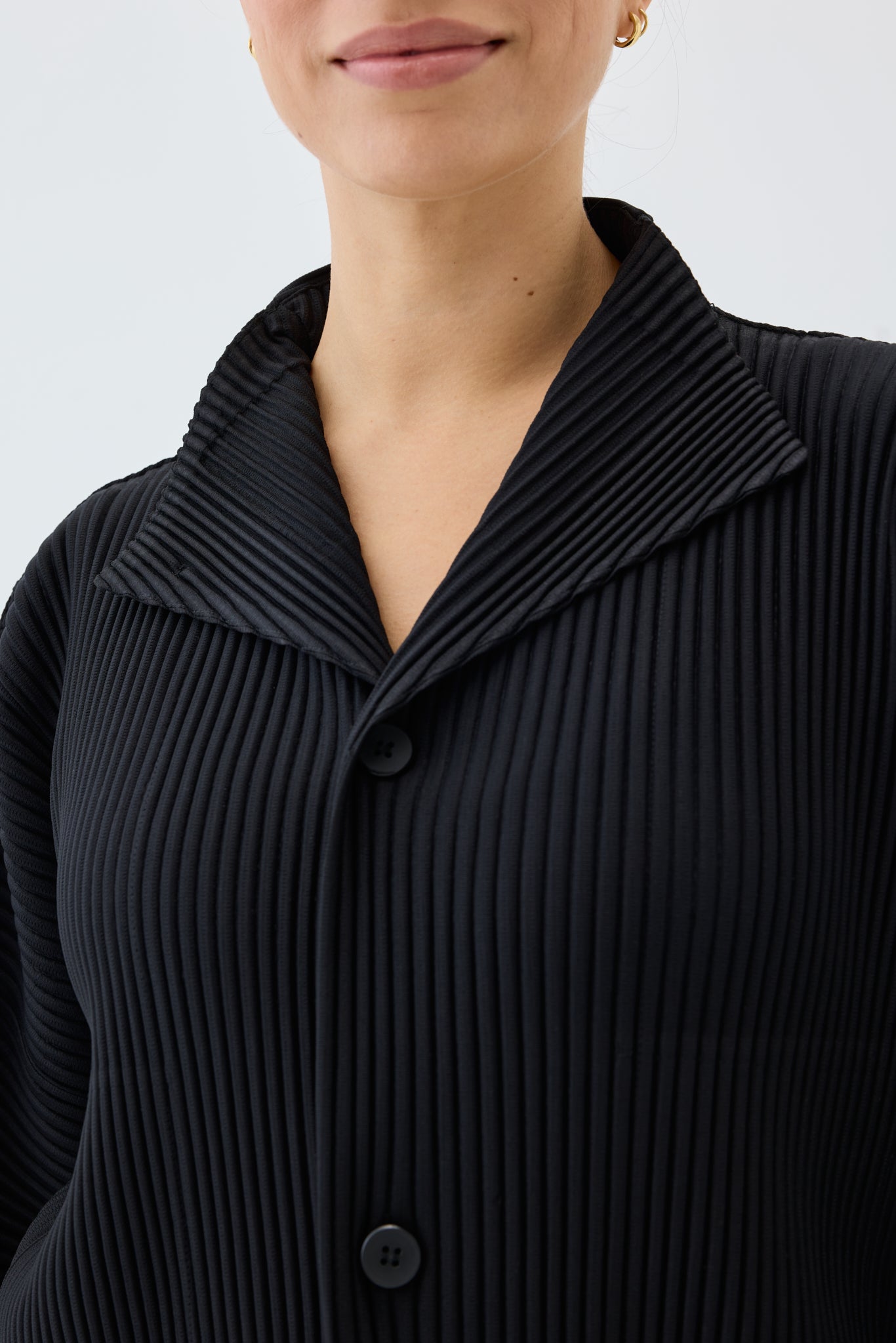 MONO PLEATED JACKET