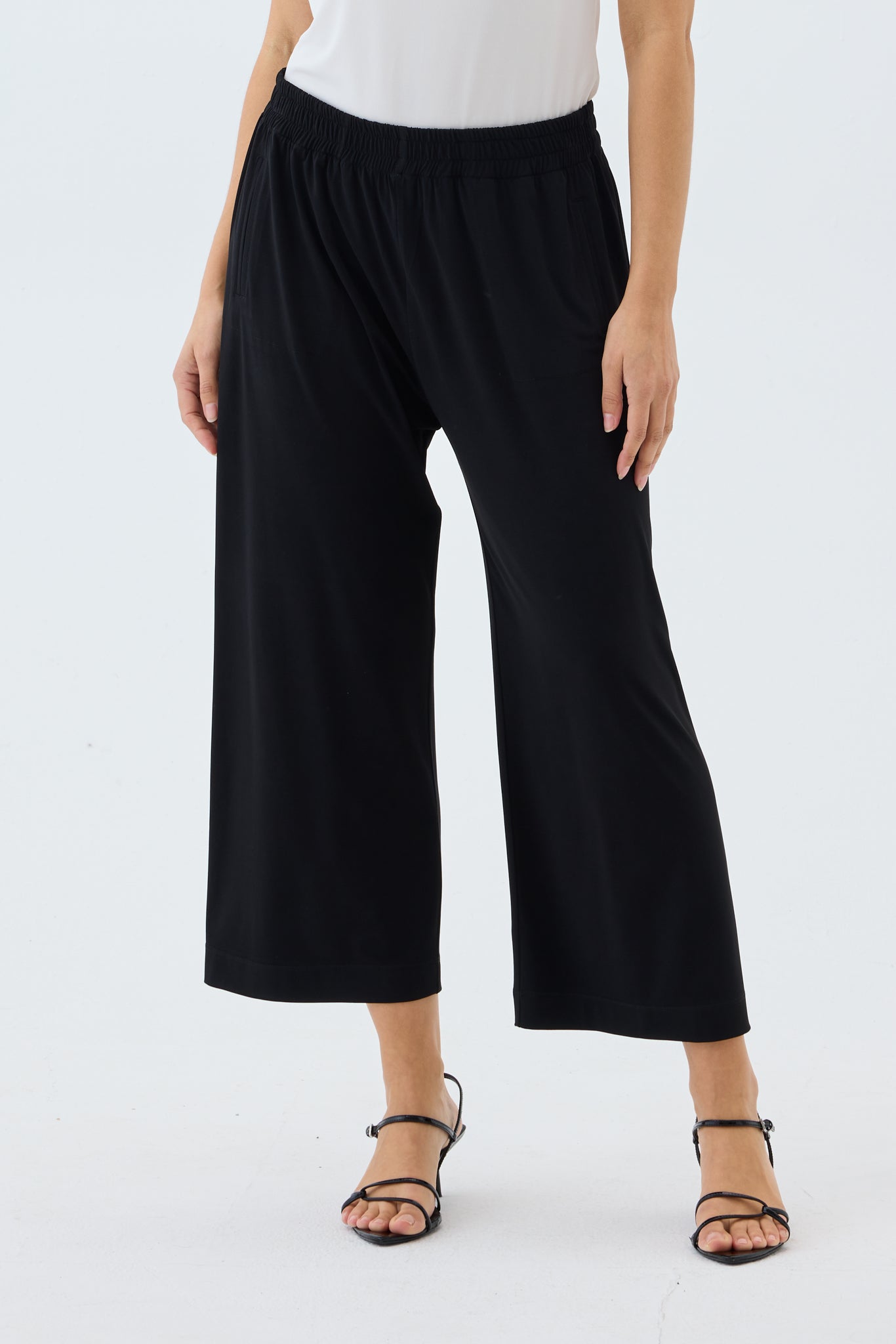TRAVEL PANT