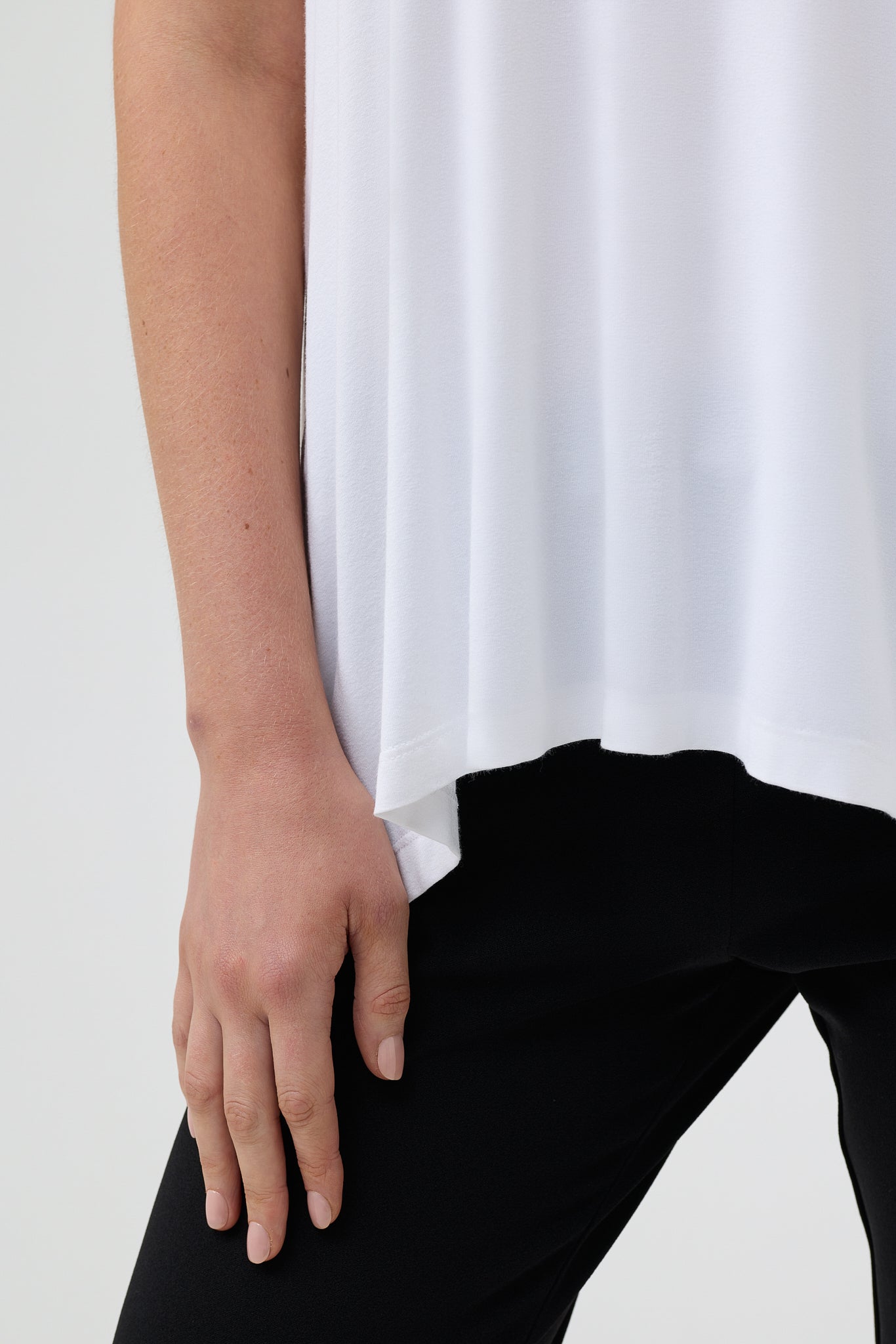 ALICE TEE