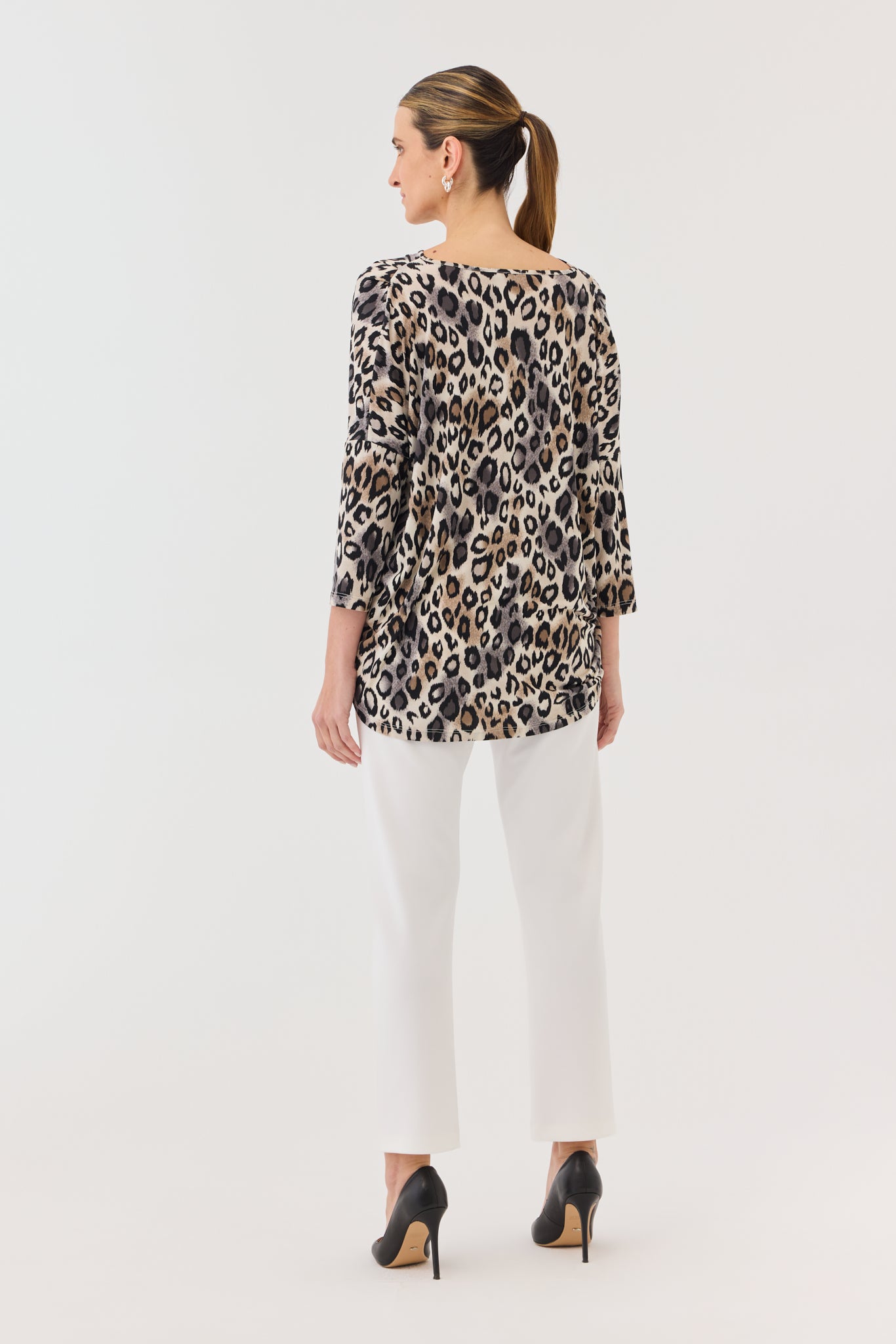 LEOPARD SASSY TOP