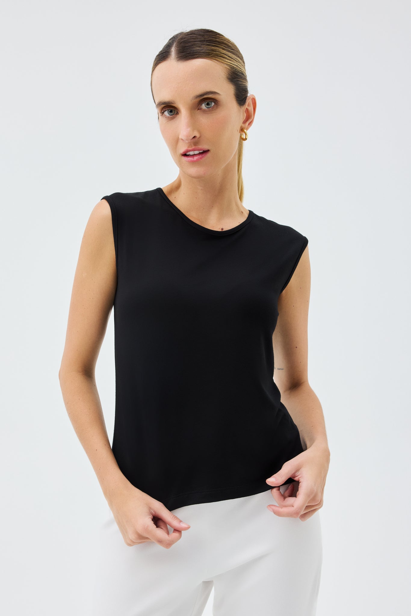 MUSCLE TOP