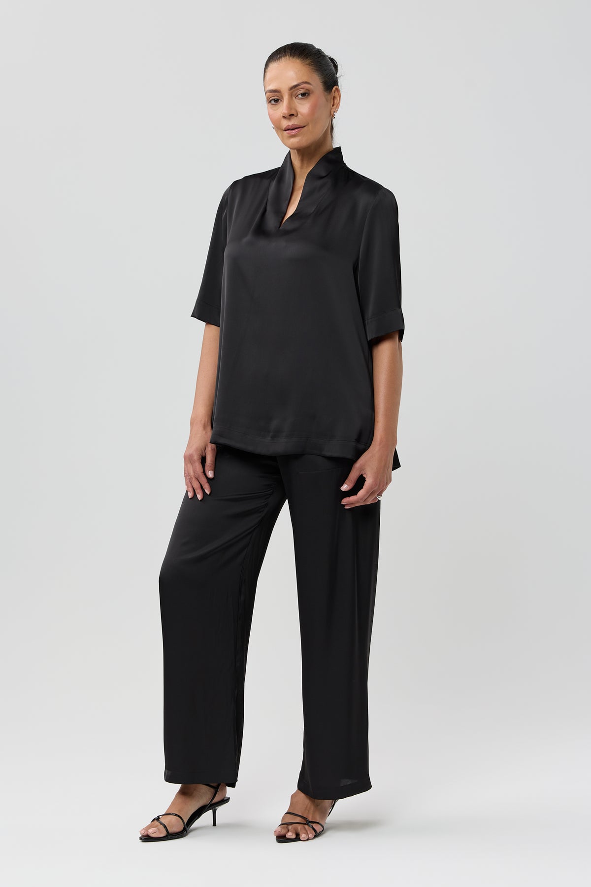 SKYLINE SATIN TOP