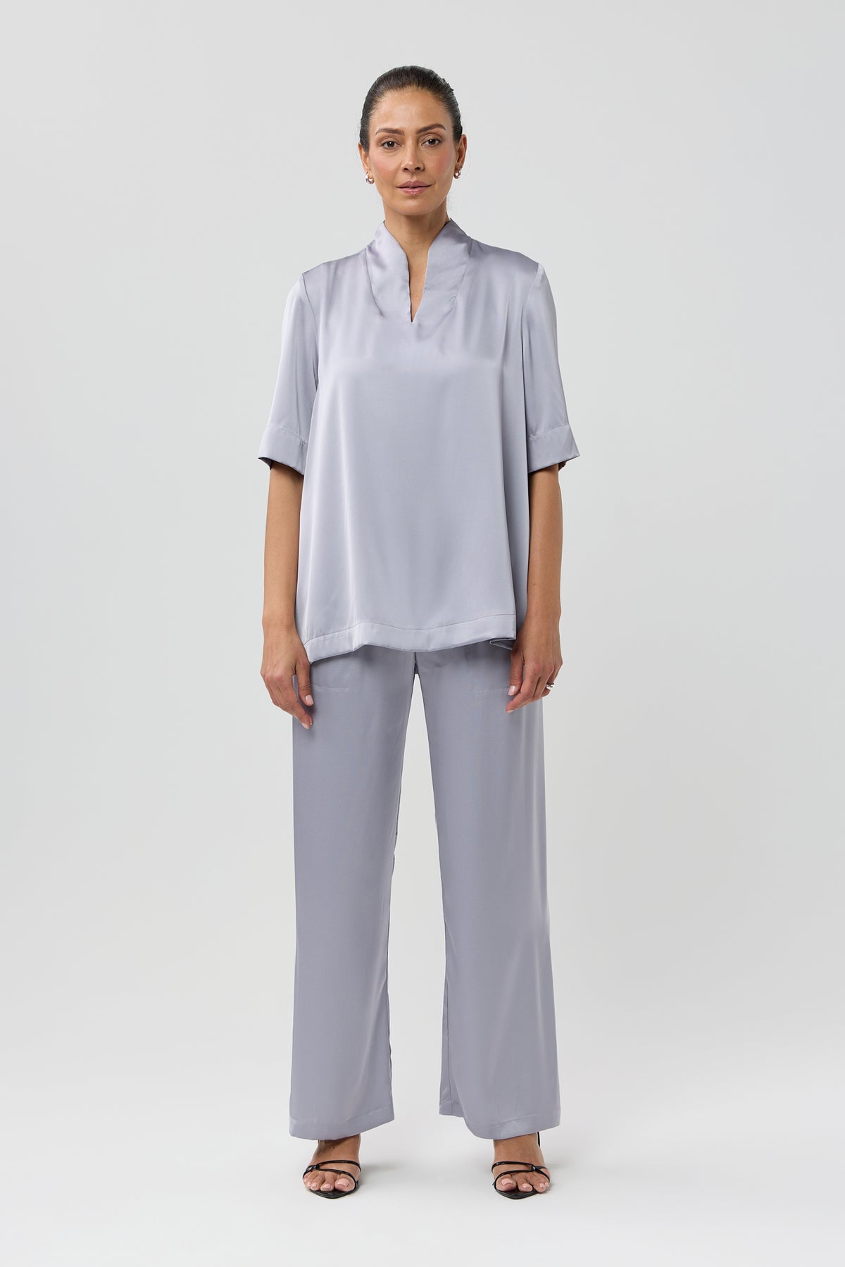 SKYLINE SATIN TOP