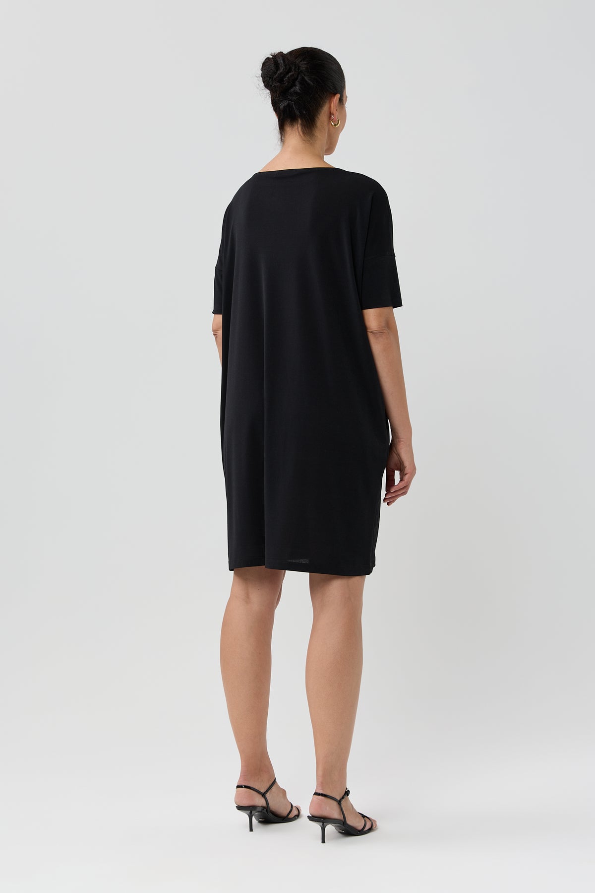 EXIT DRESS