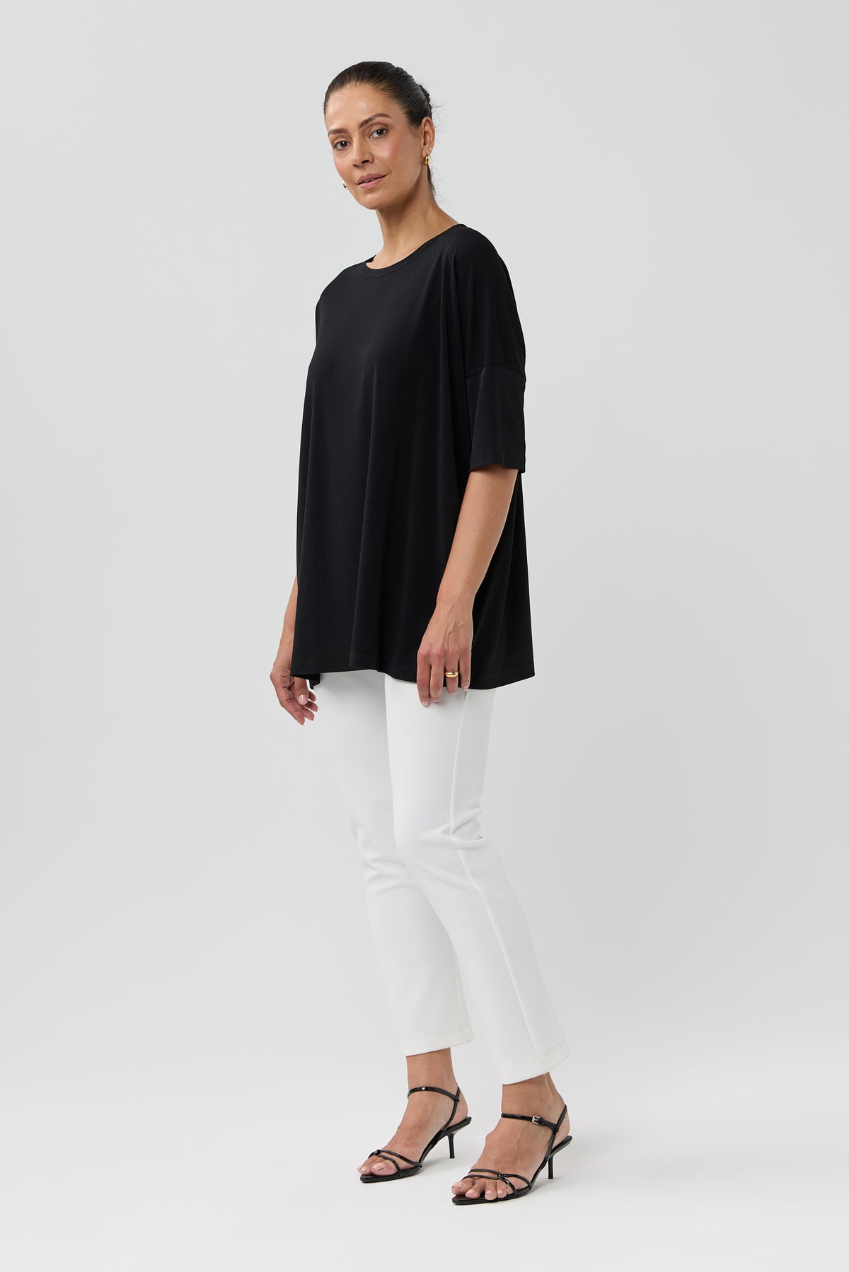 ESCAPE TOP
