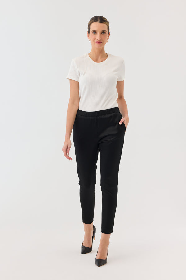 Essential Hollywood Skinny Leg Pant 31