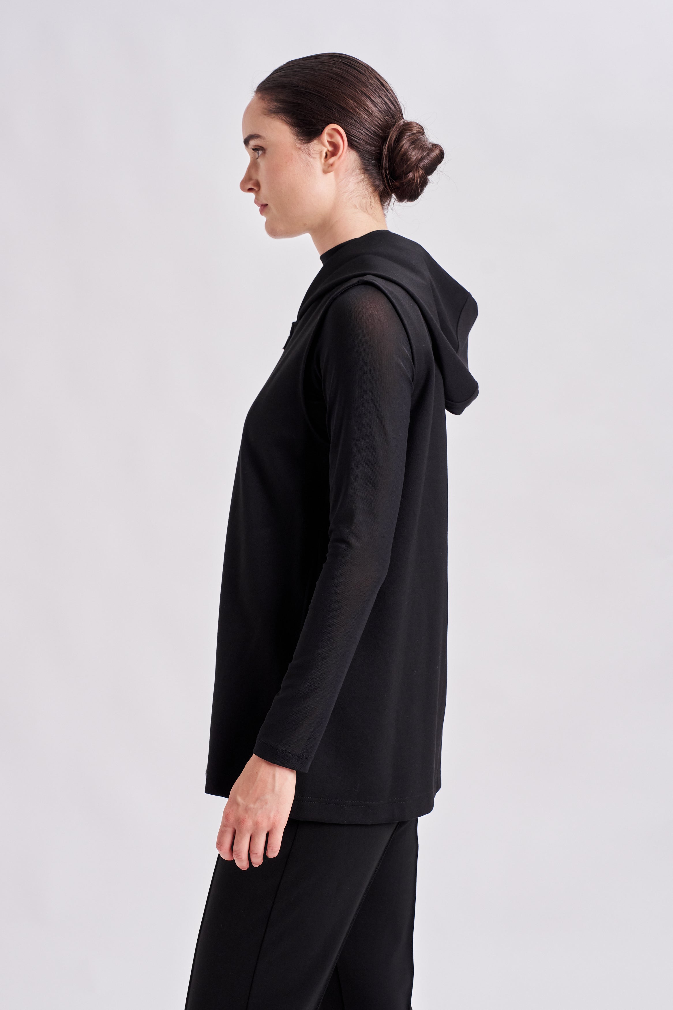 FOUNDATION VEST
