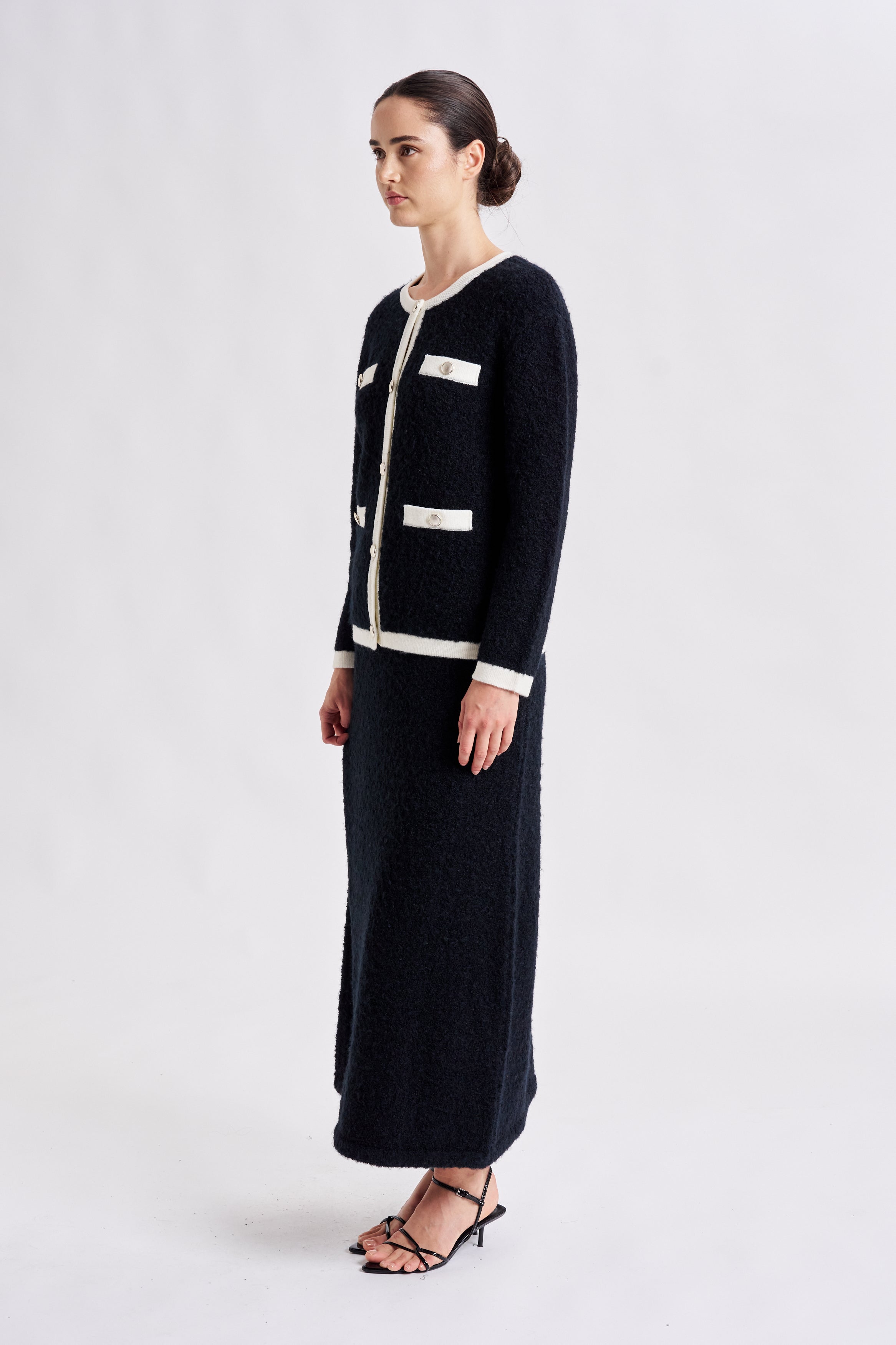 CAPITAL KNIT