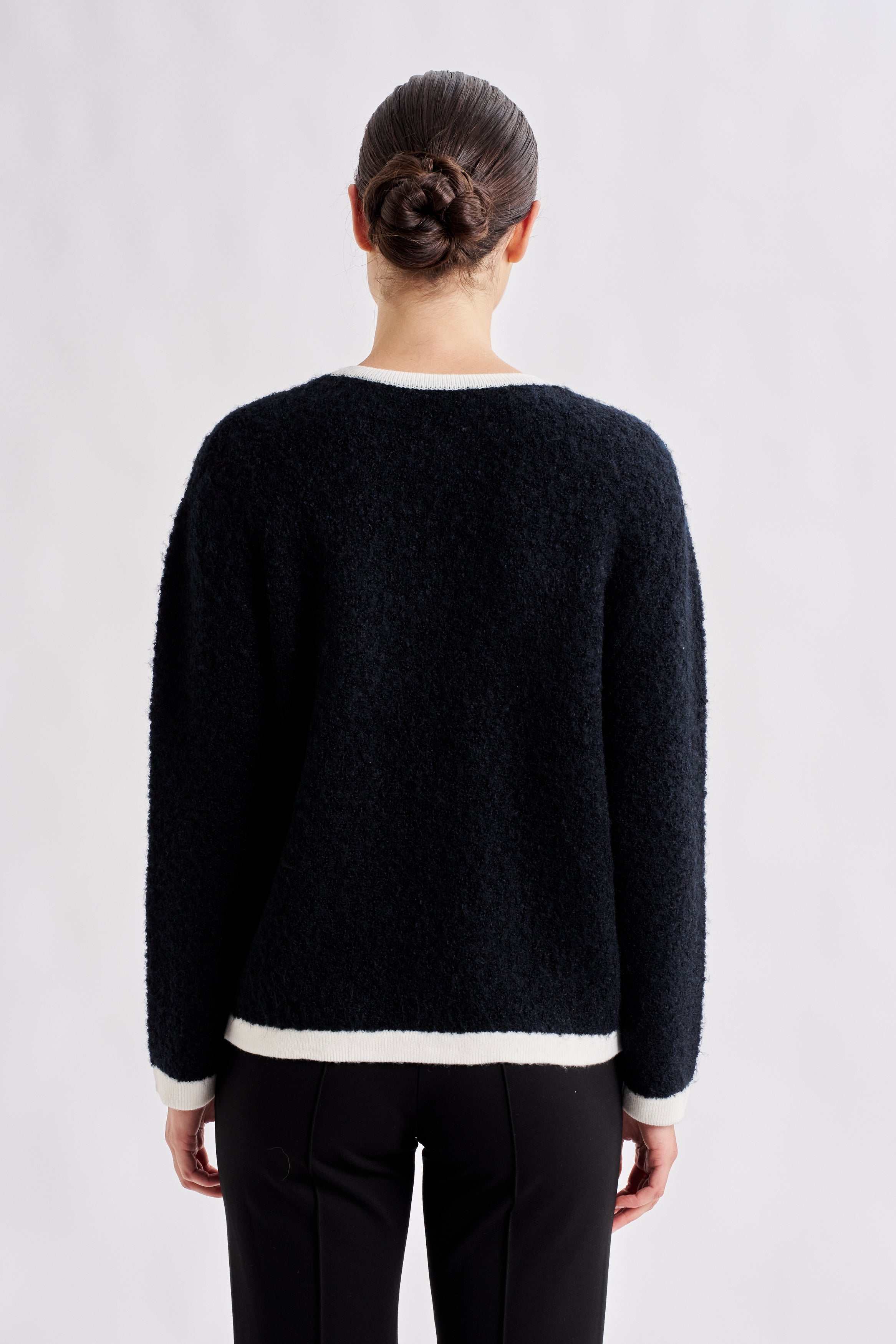 CAPITAL KNIT