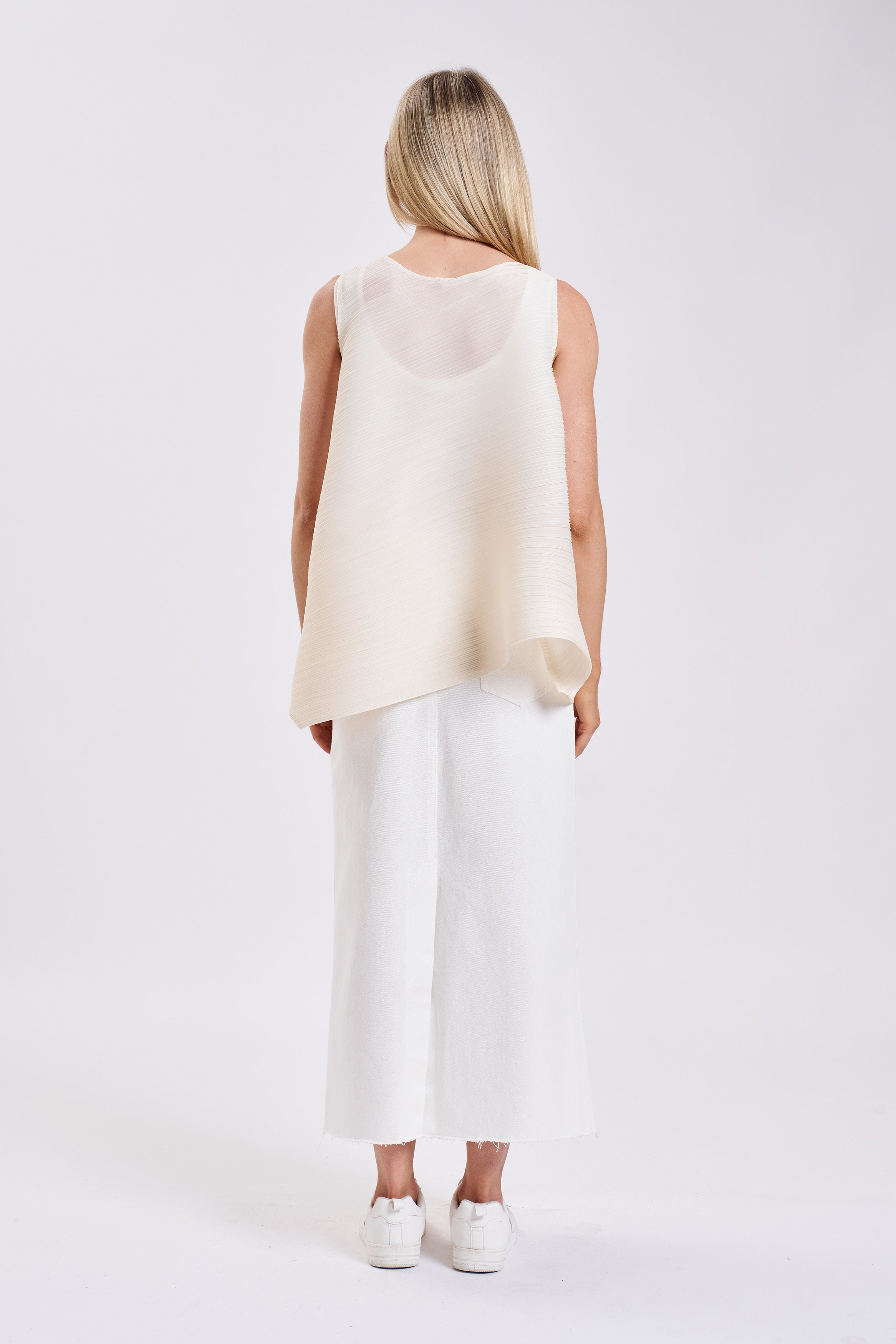 DISTINCT TOP