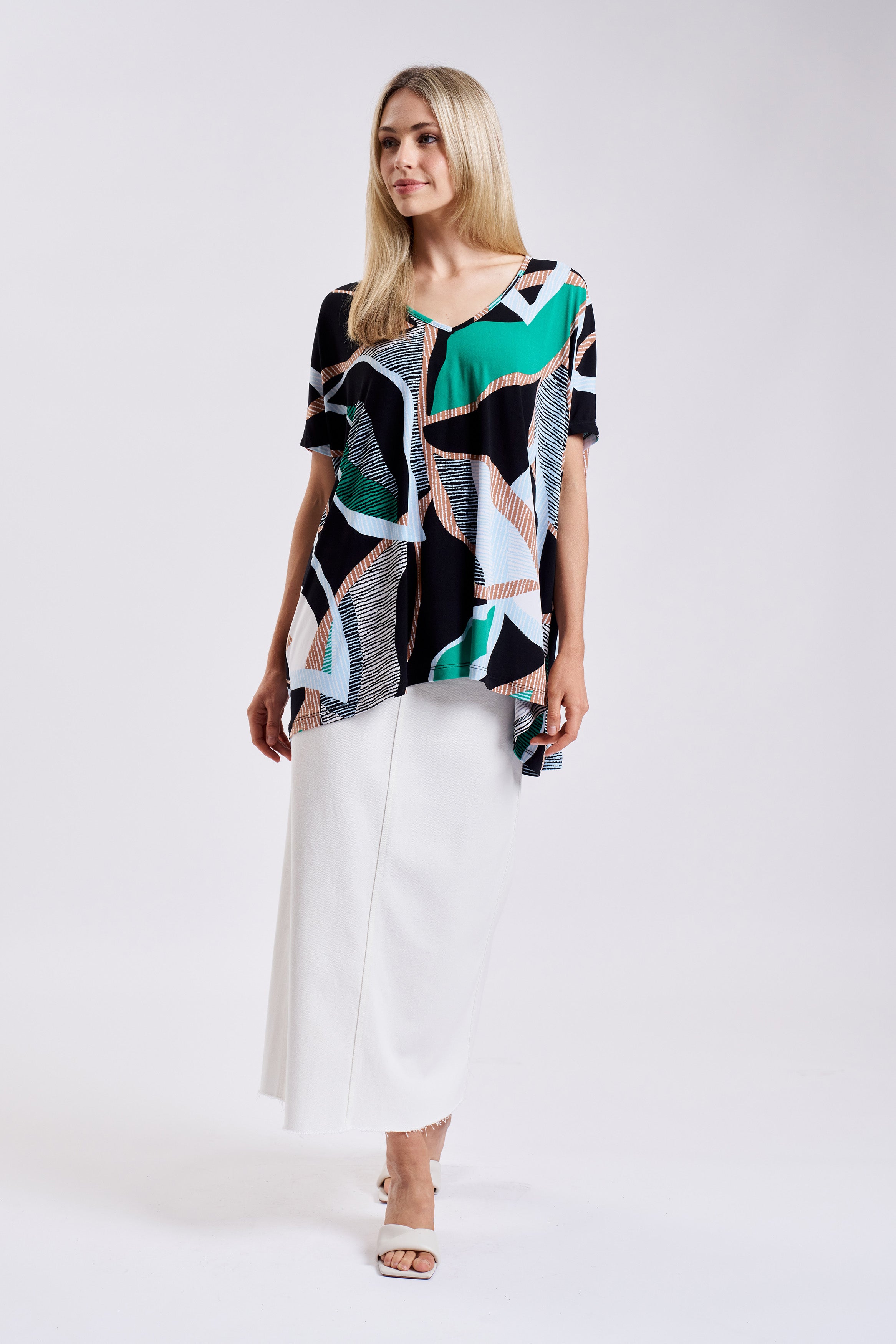 WILLOW TEE