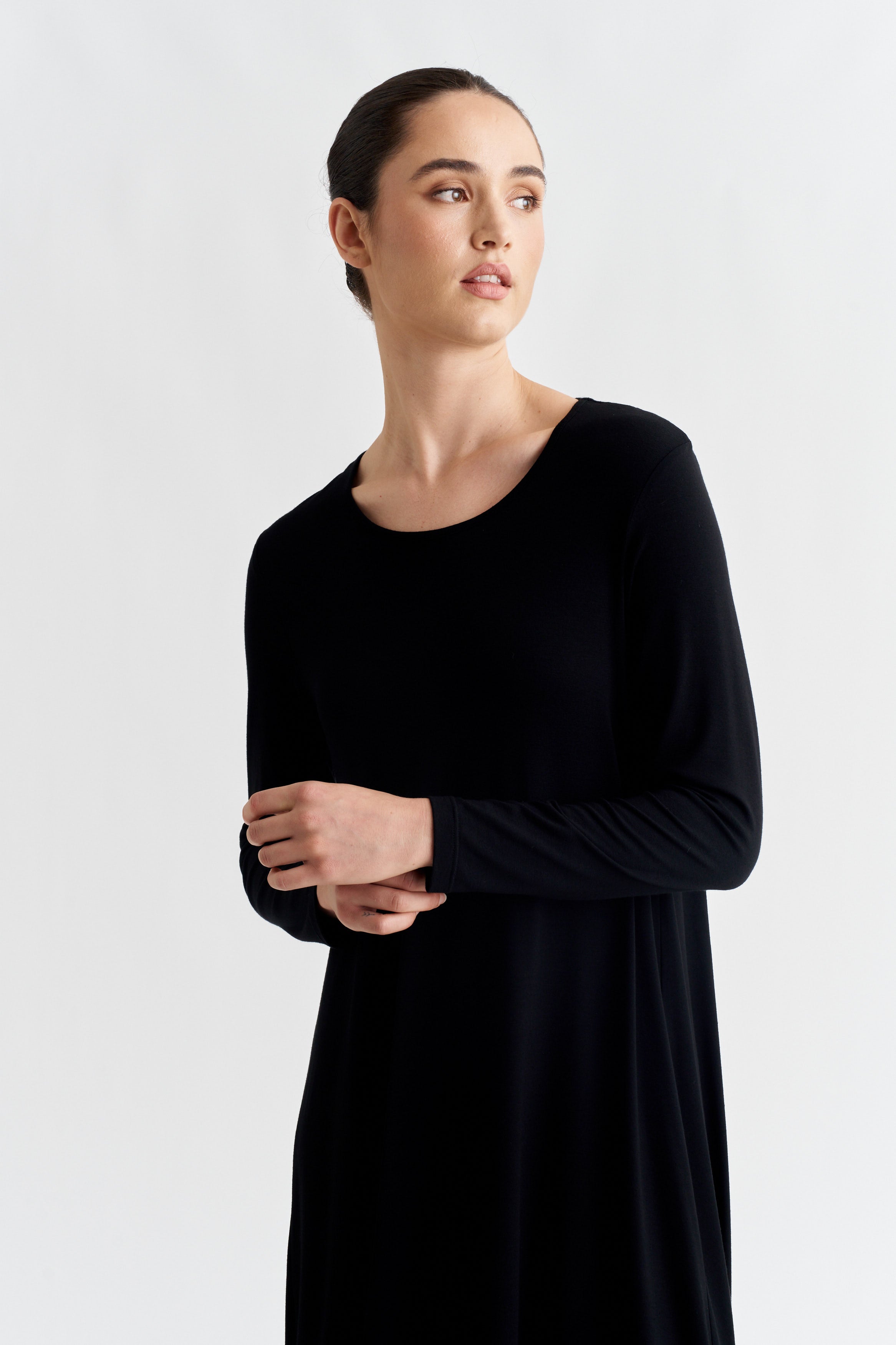 LONG SLEEVE JENNIFER DRESS