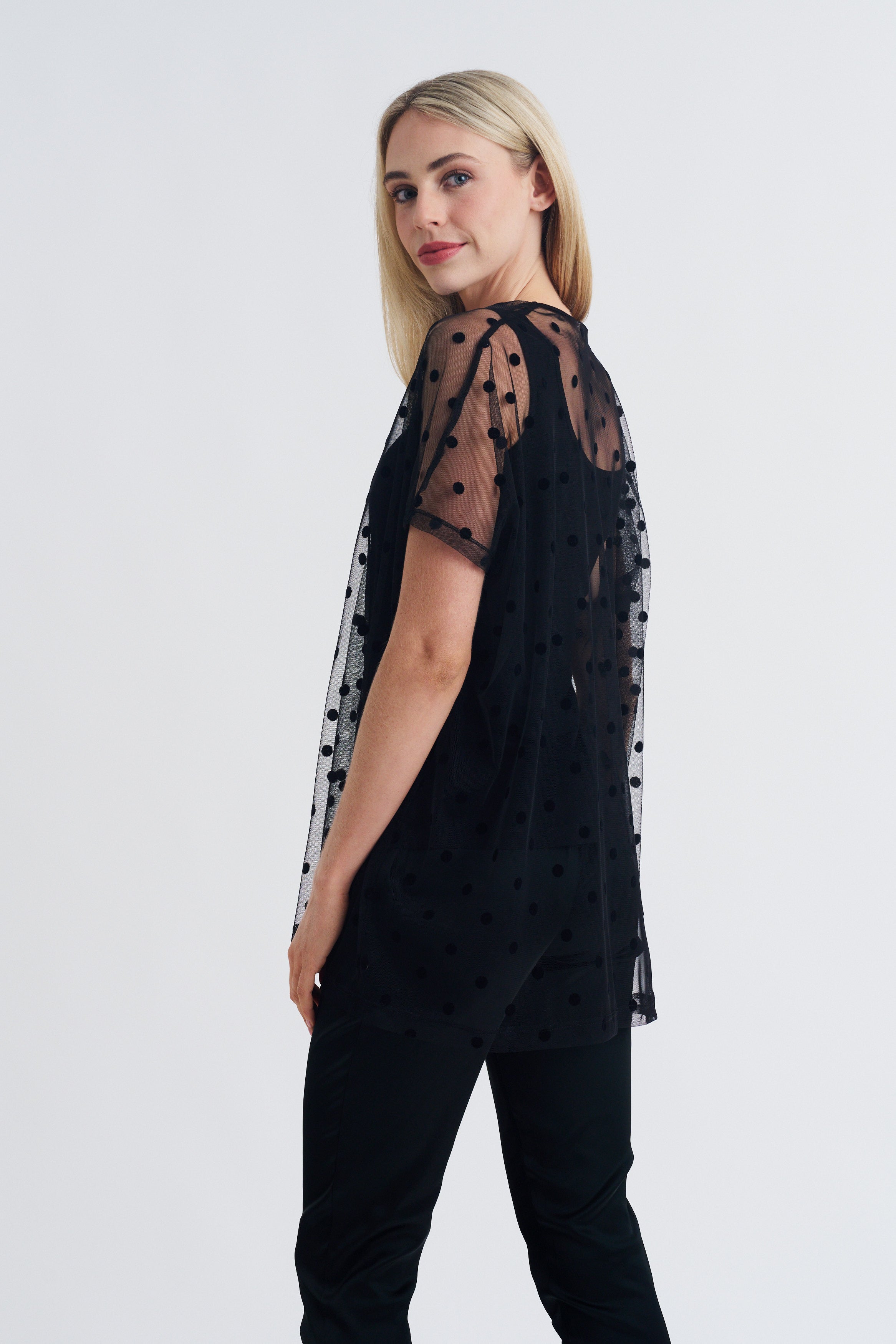 CABARET TEE