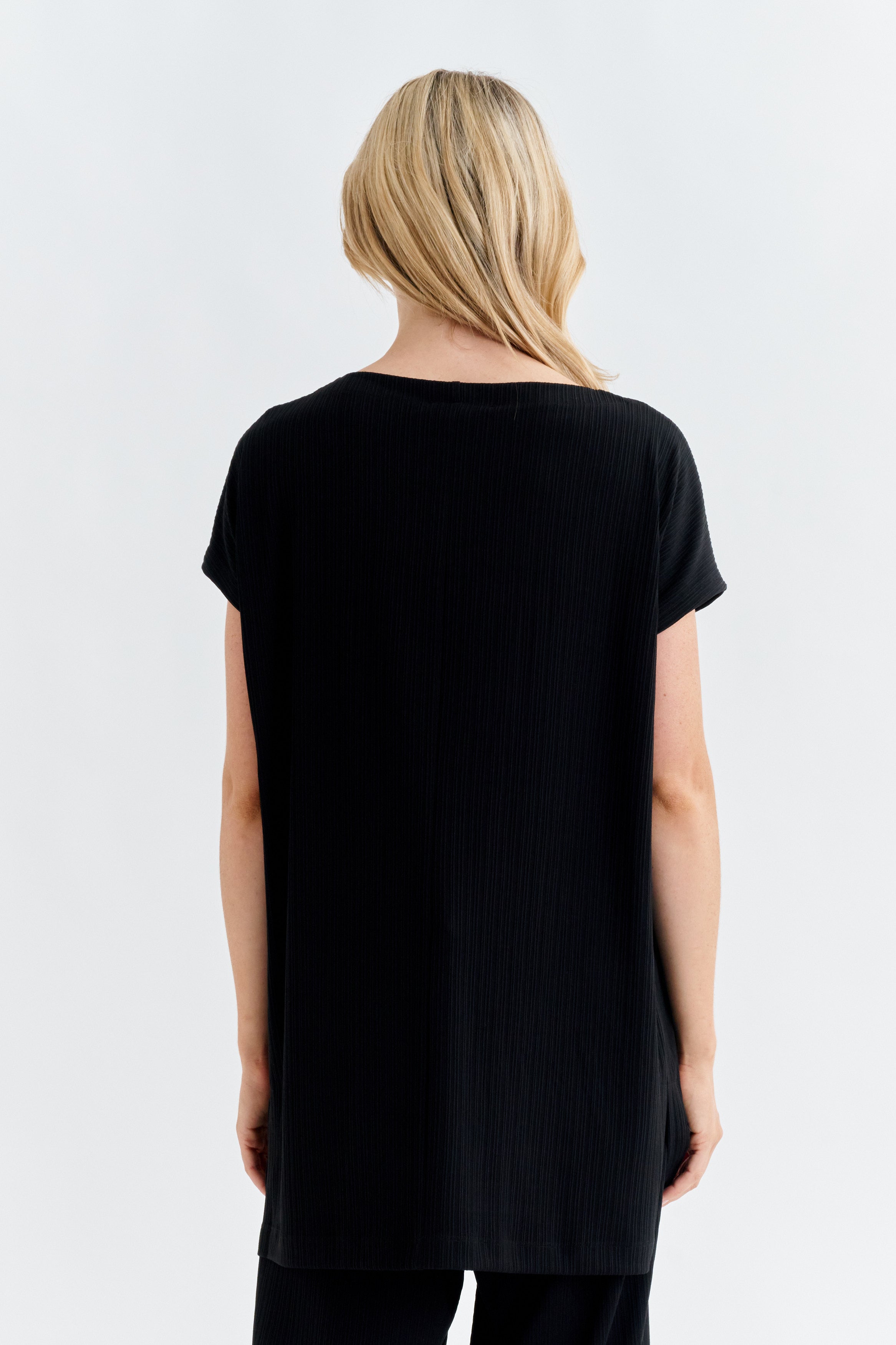 LUXE BOATNECK TOP