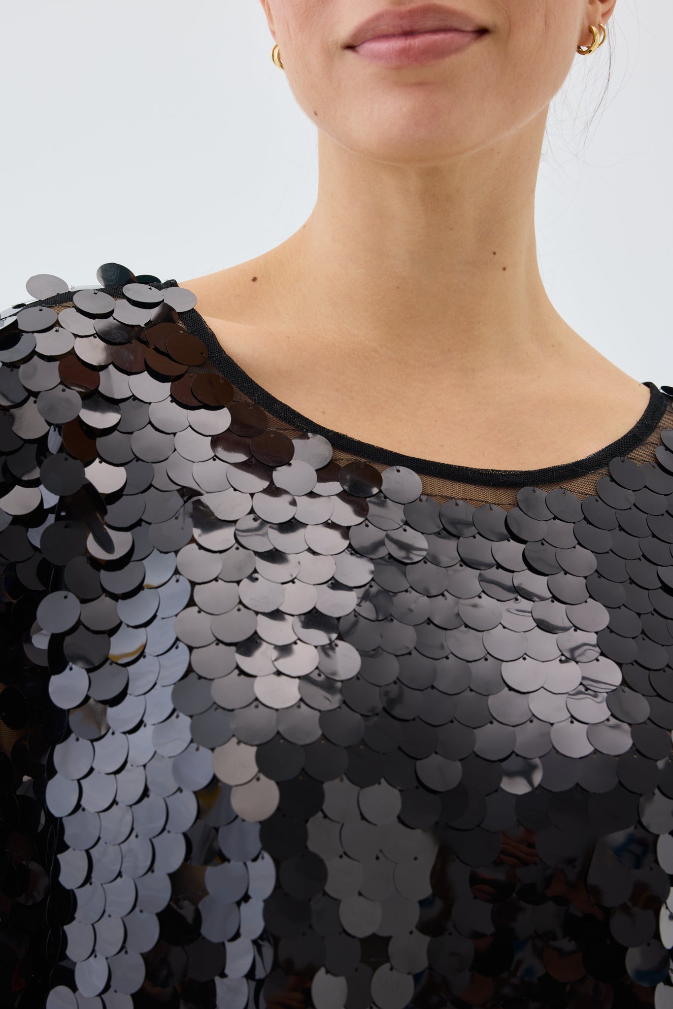 GLOSS SEQUIN TOP