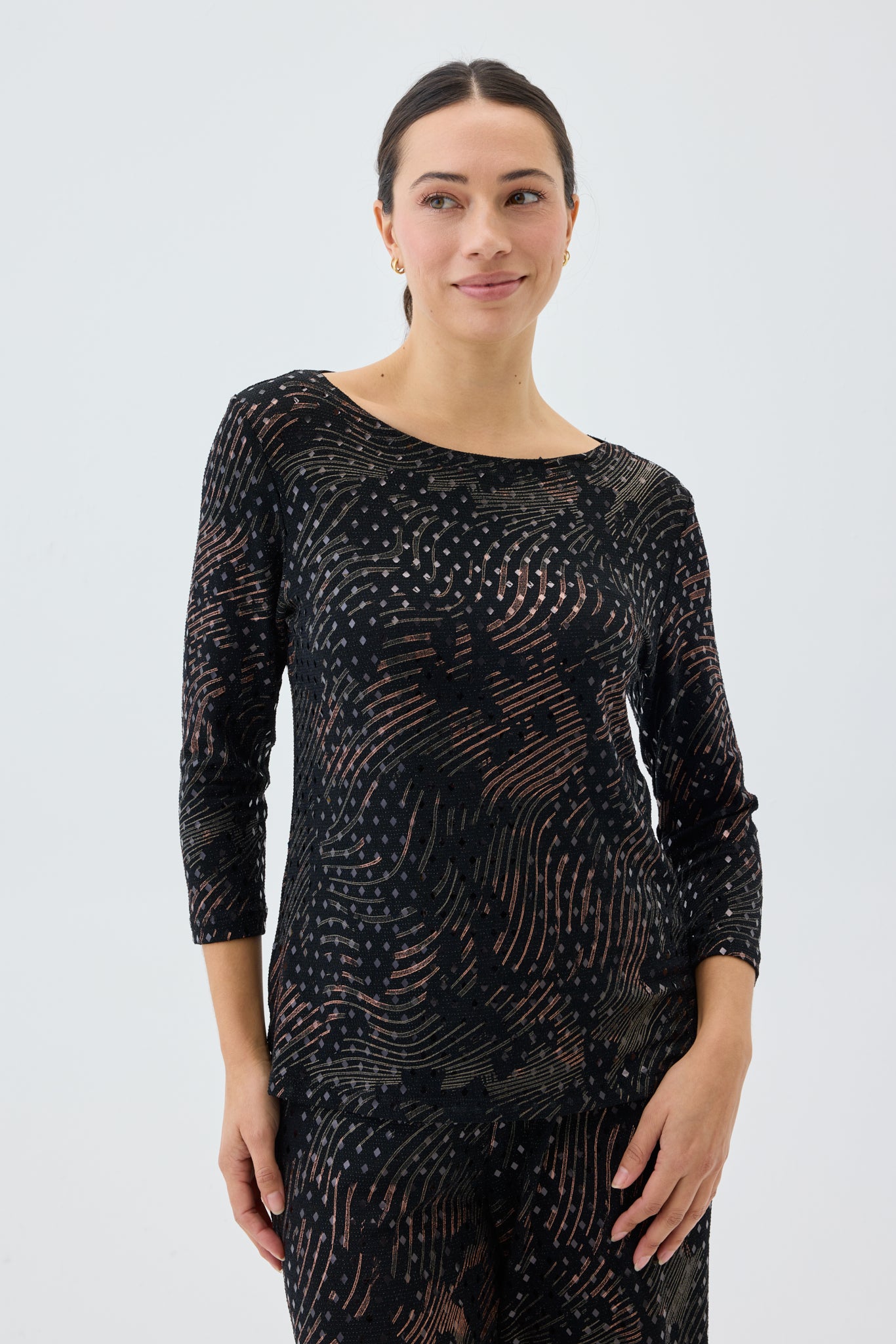 METALLIC BOATNECK