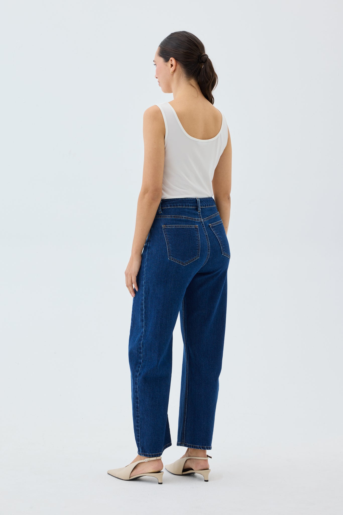 PIVOT JEANS